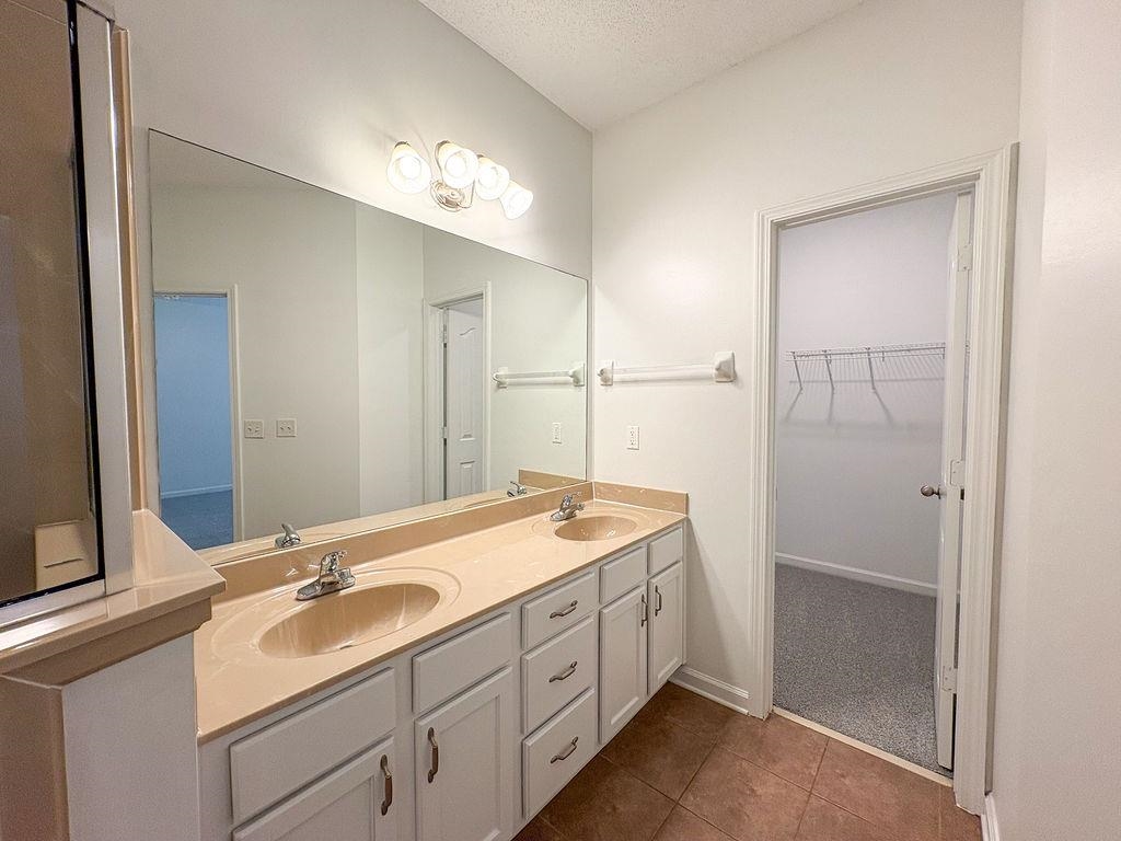 4897 Shadow Cv Property Photo 12