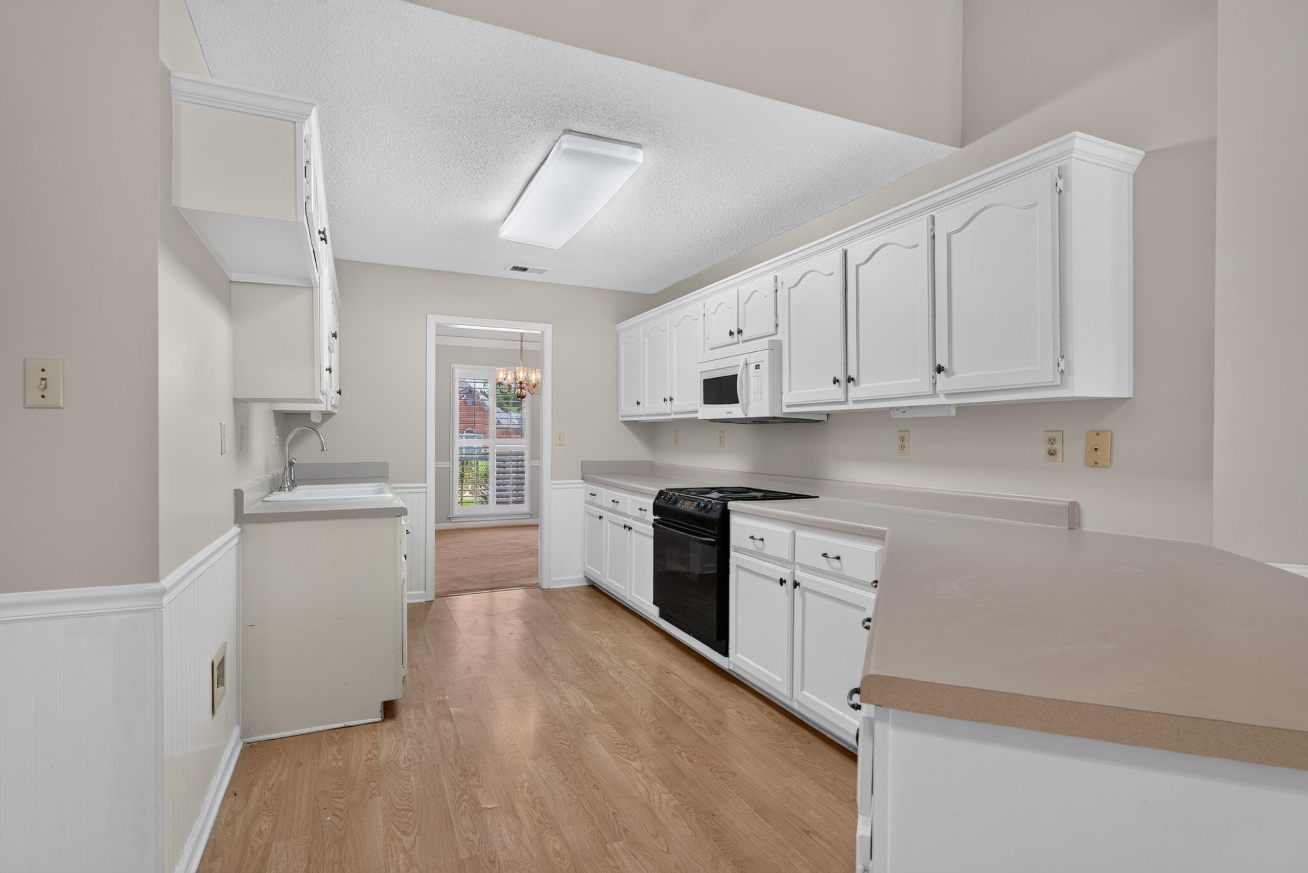 6183 Daybreak Dr Property Photo 12