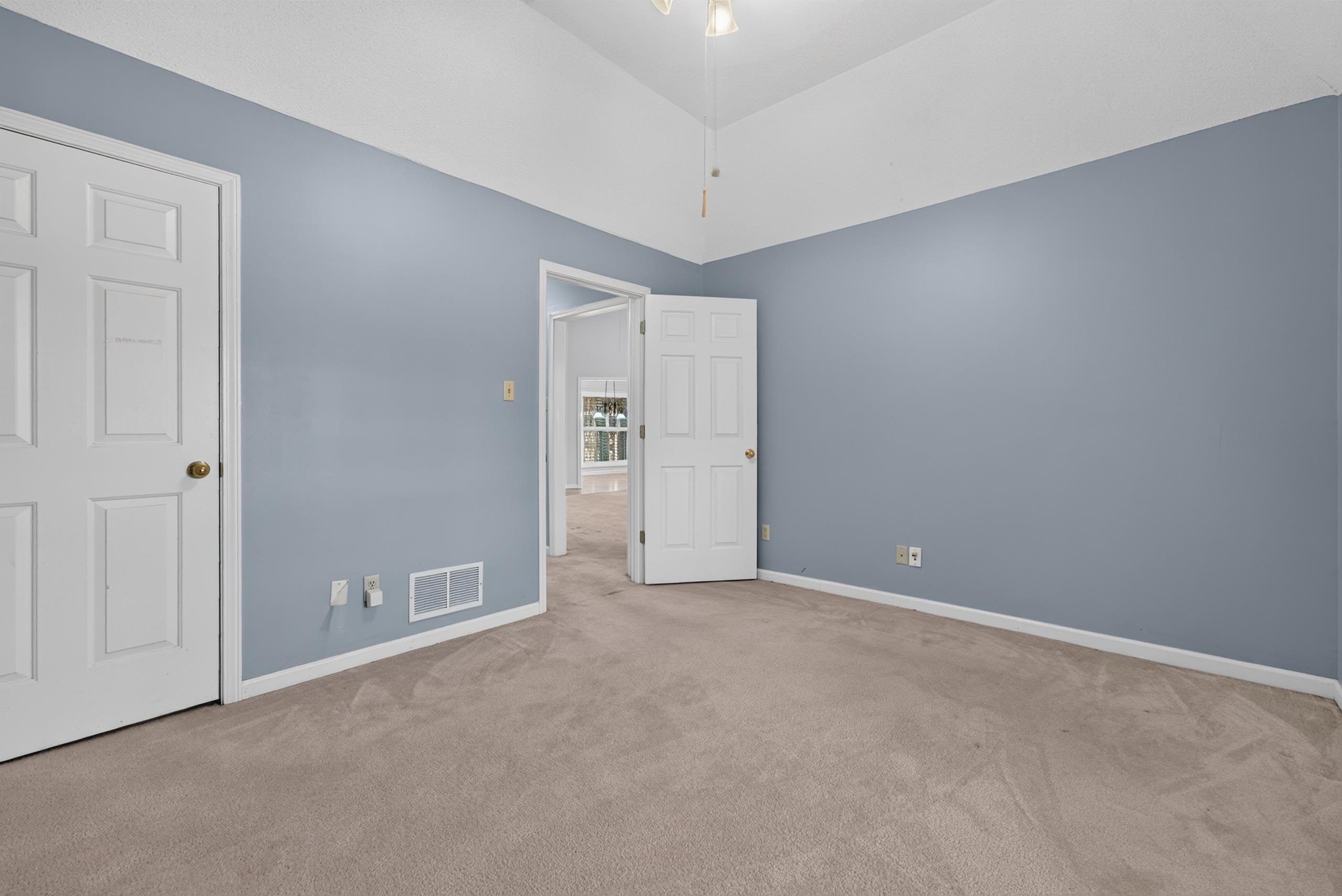 6183 Daybreak Dr Property Photo 26