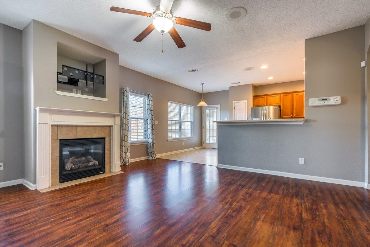 12138 Longleaf Oak Trl Property Photo 5