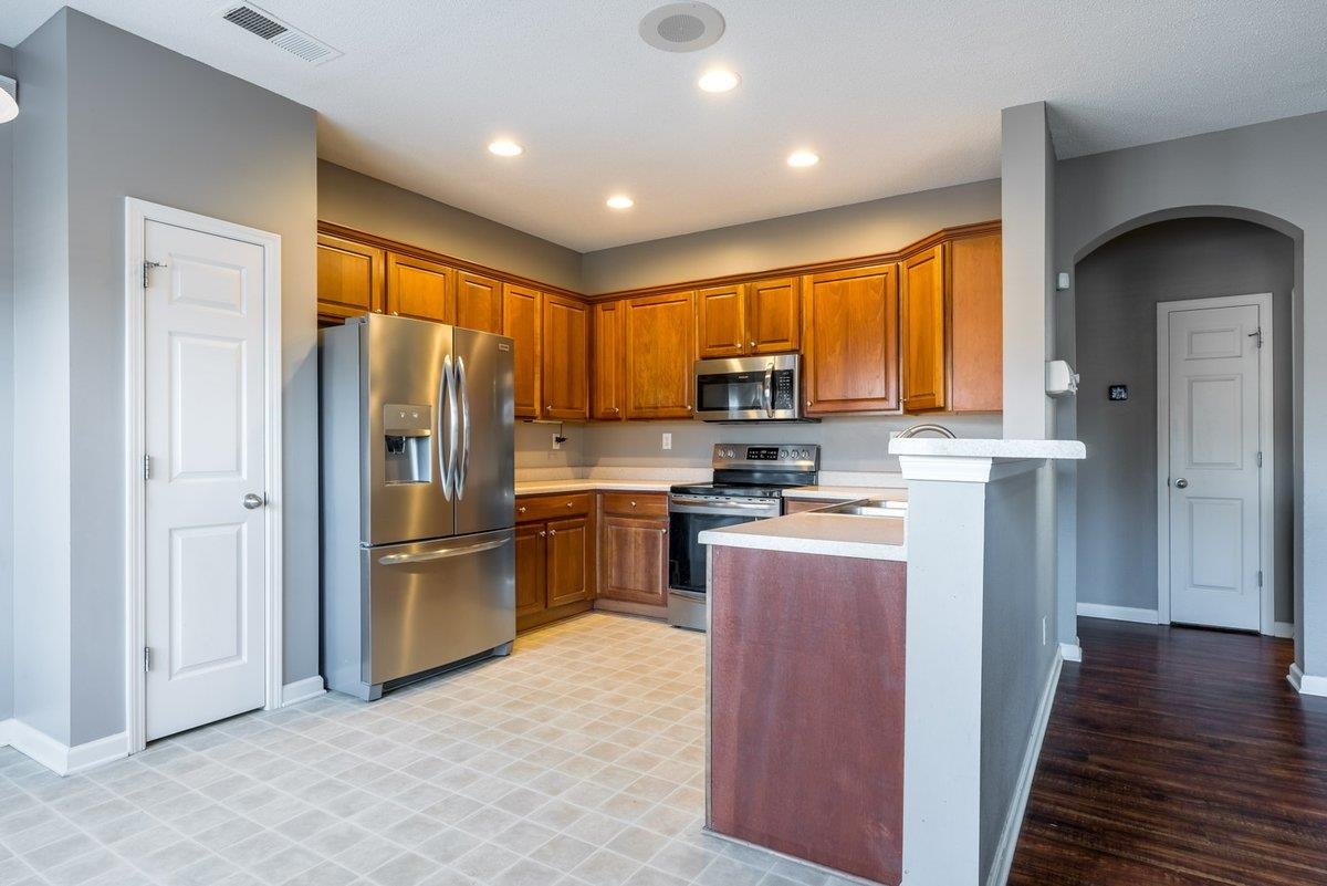 12138 Longleaf Oak Trl Property Photo 9
