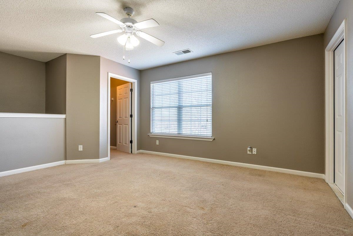 12138 Longleaf Oak Trl Property Photo 17
