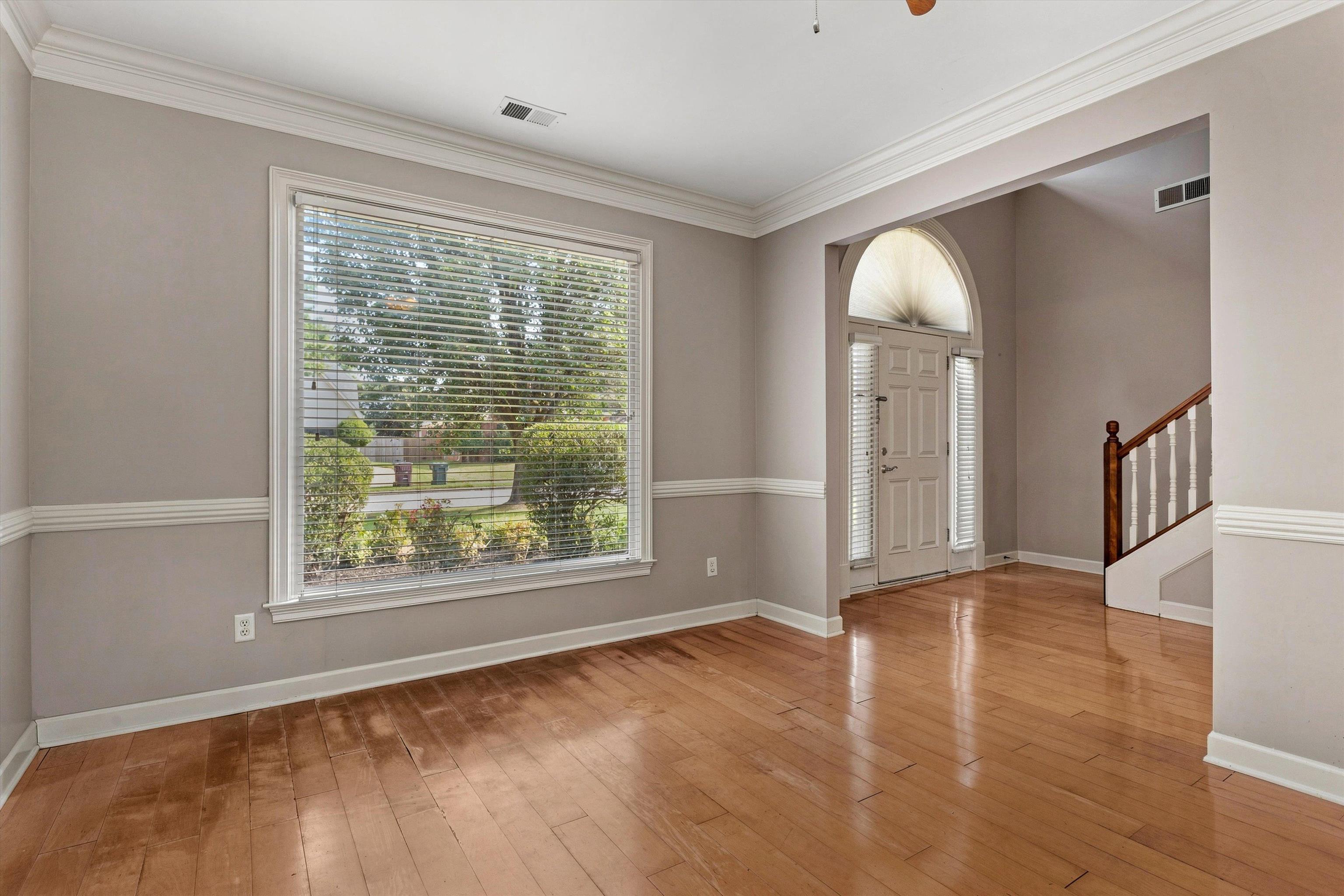 497 Canter Gait Ln Property Photo 6