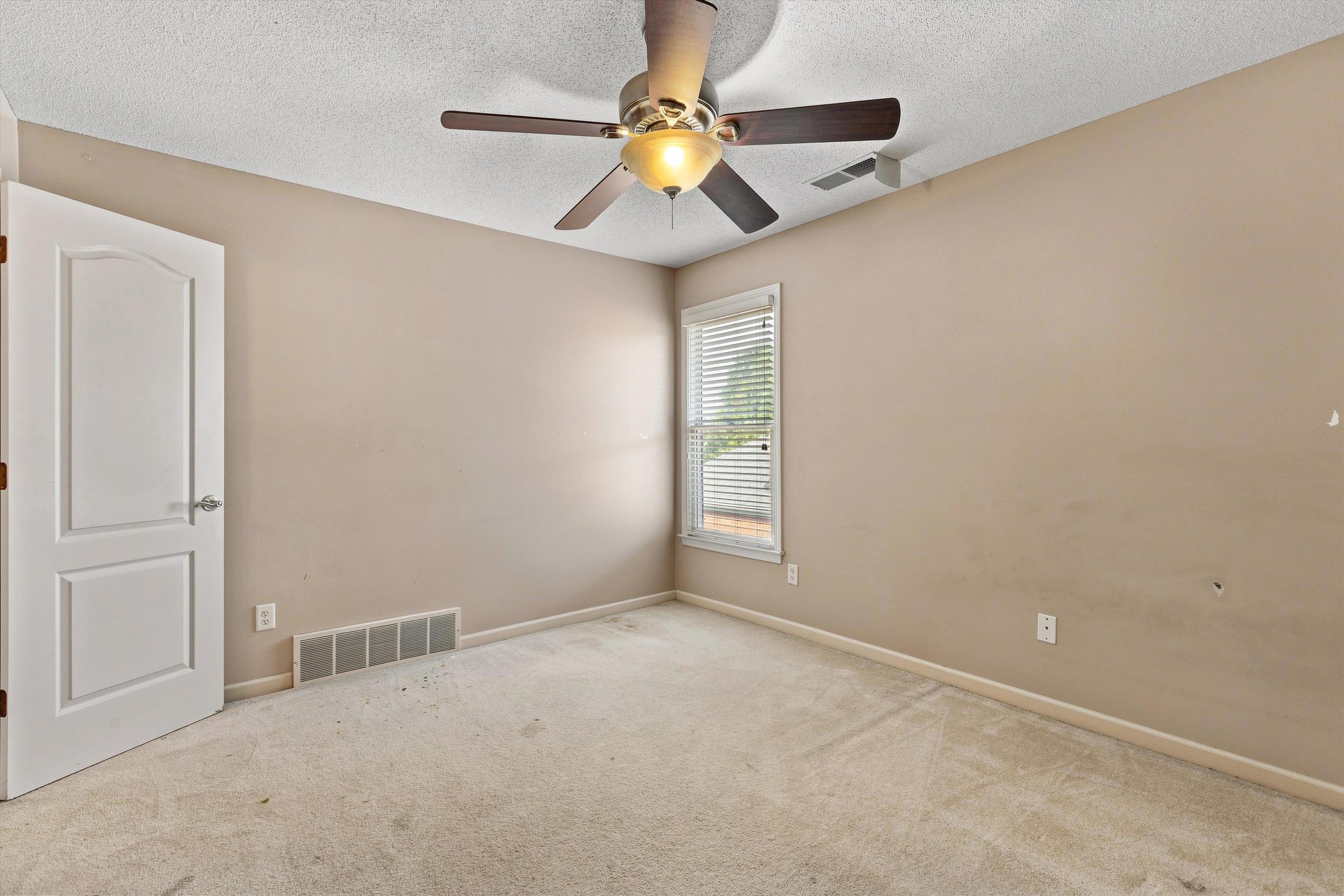 497 Canter Gait Ln Property Photo 20