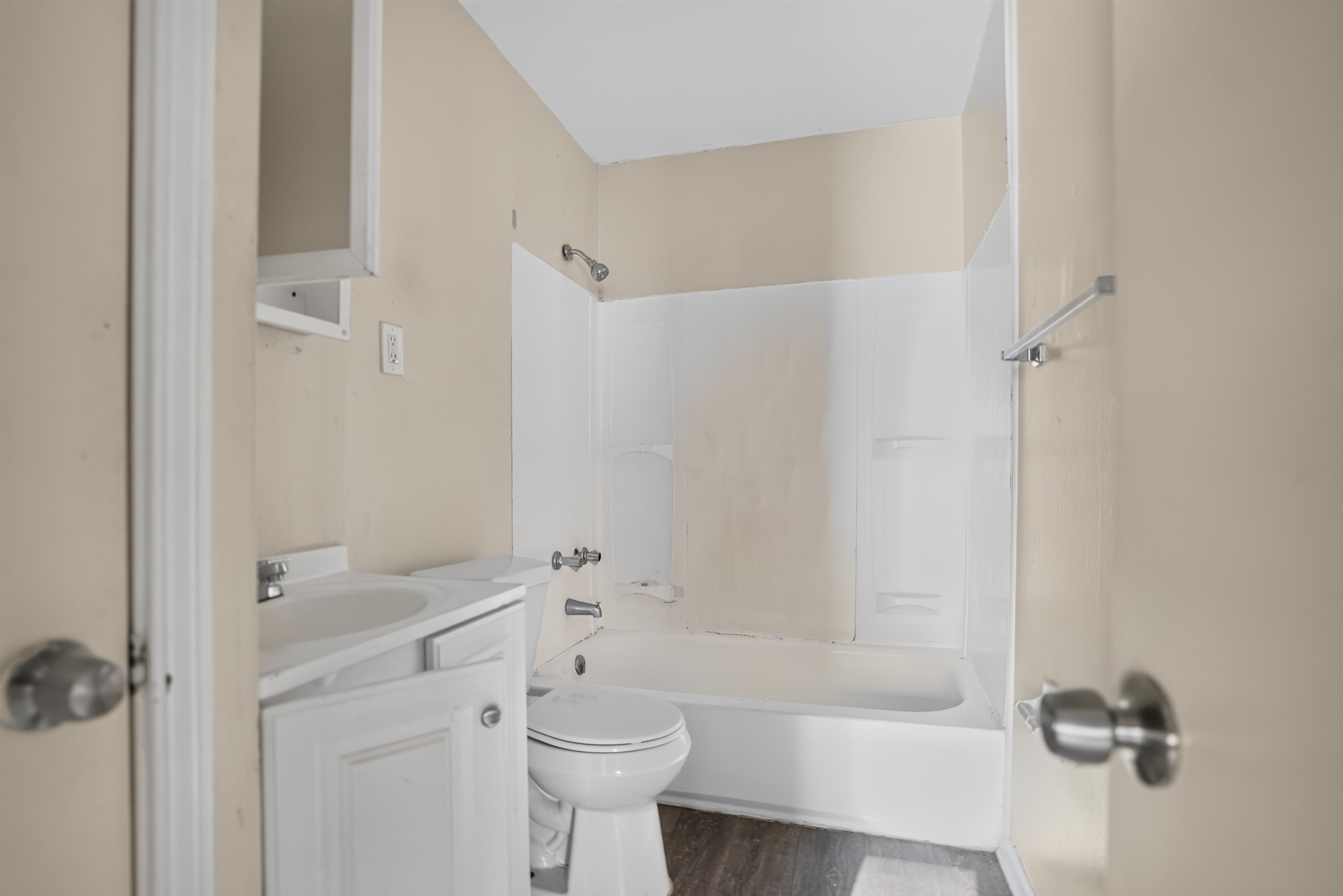 3736 Range Line Rd Property Photo 16