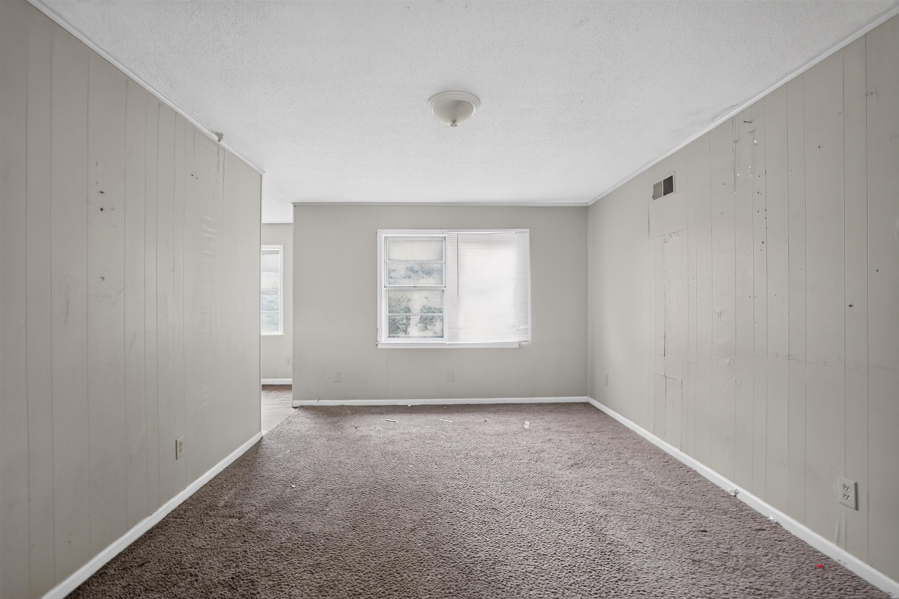 4035 St Elmo Ave Property Photo 7