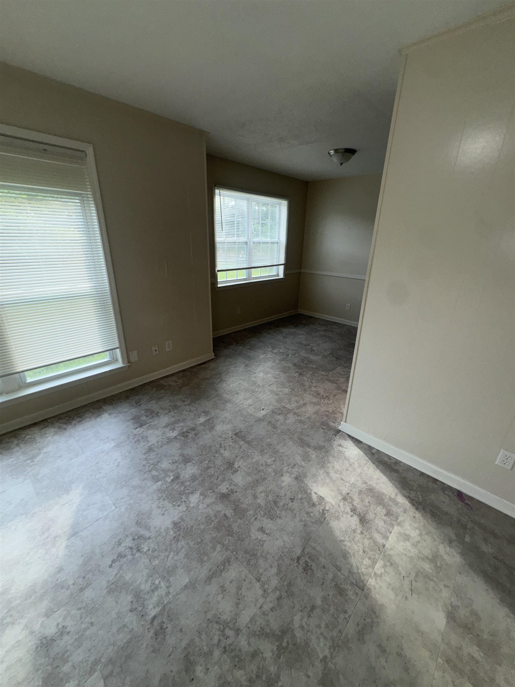 4017 Edenburg Dr Property Photo 5