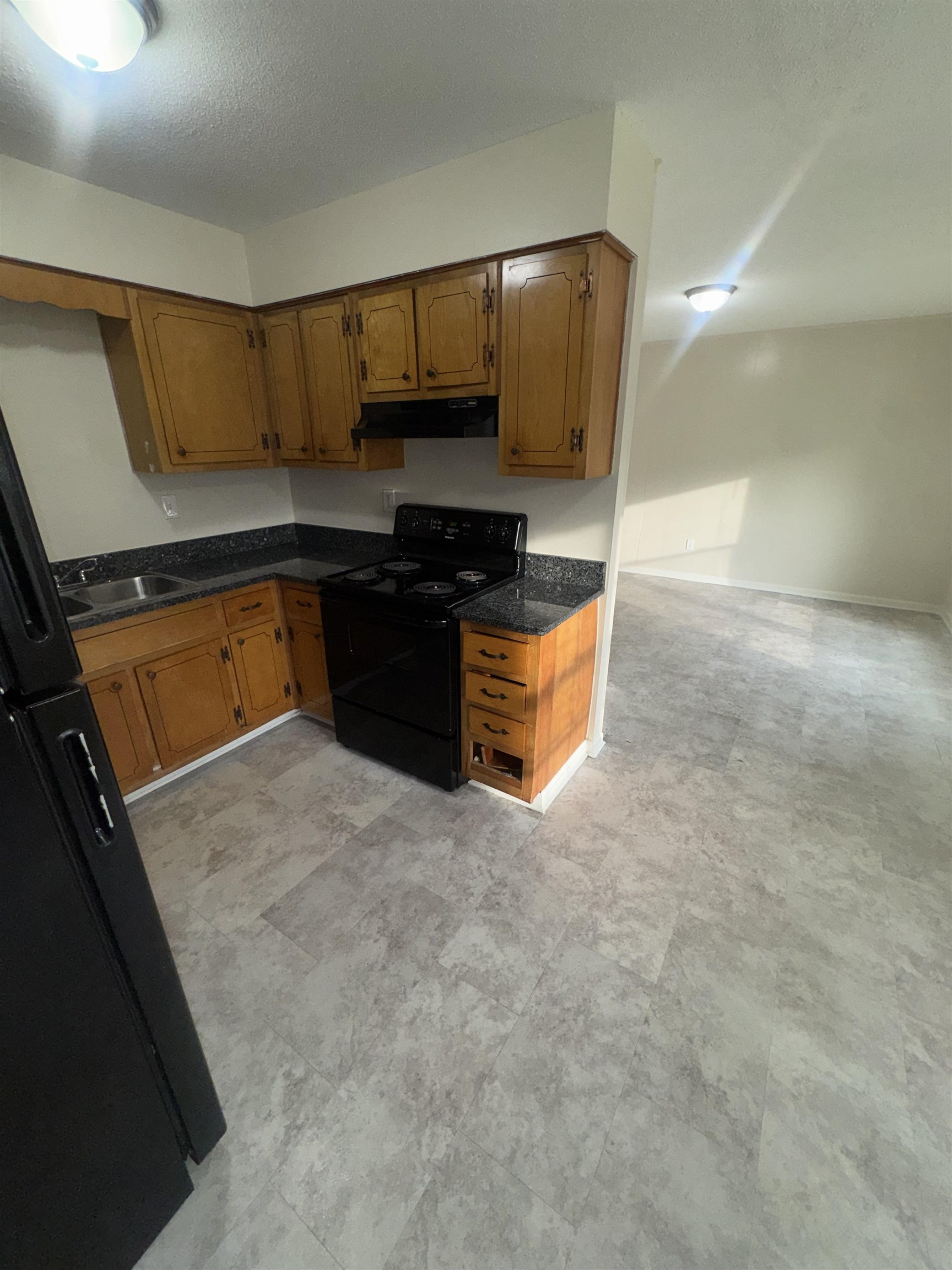 4017 Edenburg Dr Property Photo 6