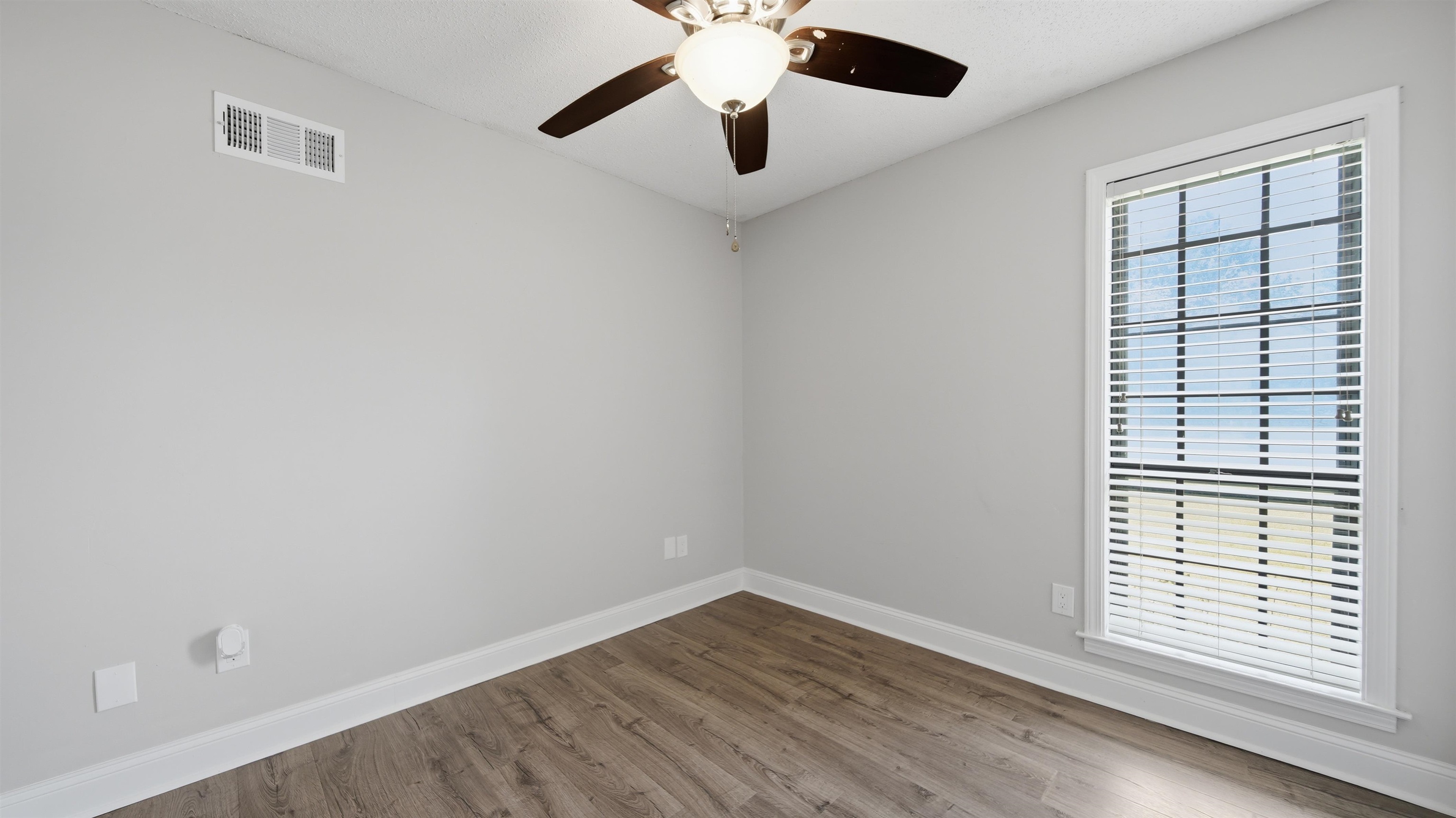 3100 Mary Elizabeth Dr Property Photo 13