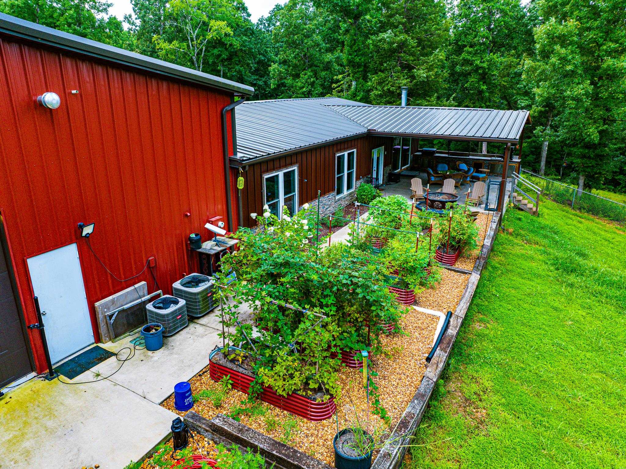 350 Hamilton Rd Property Photo 33