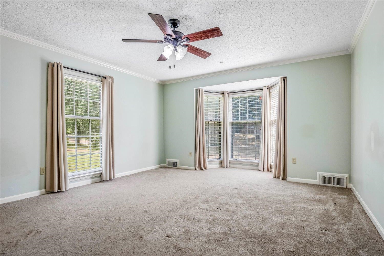 3078 Circle Gate Dr Property Photo 17