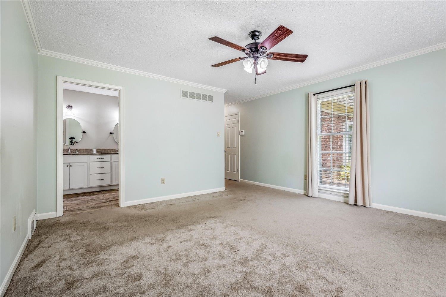 3078 Circle Gate Dr Property Photo 18