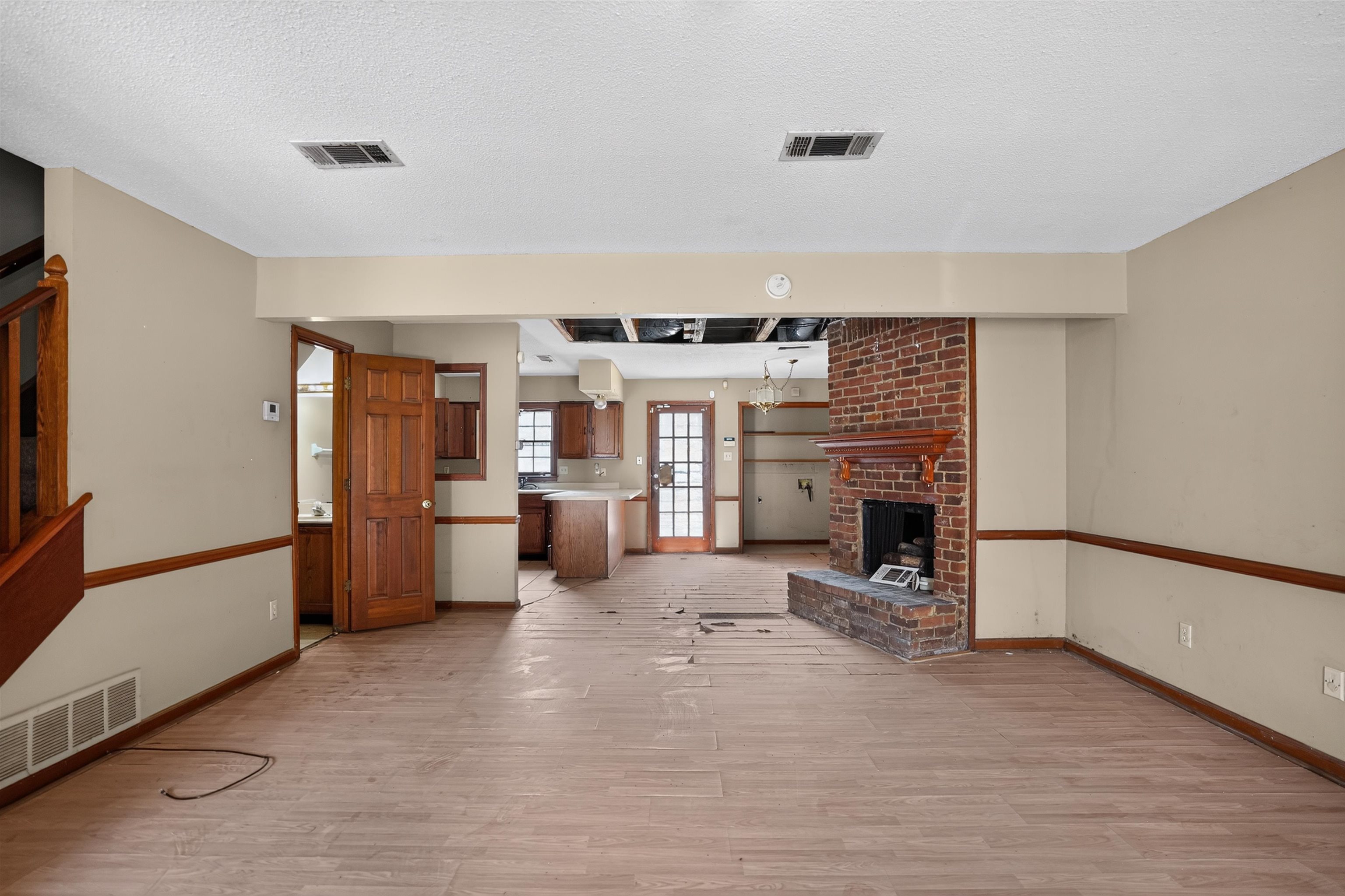 3700 Hyacinth Dr Property Photo 7