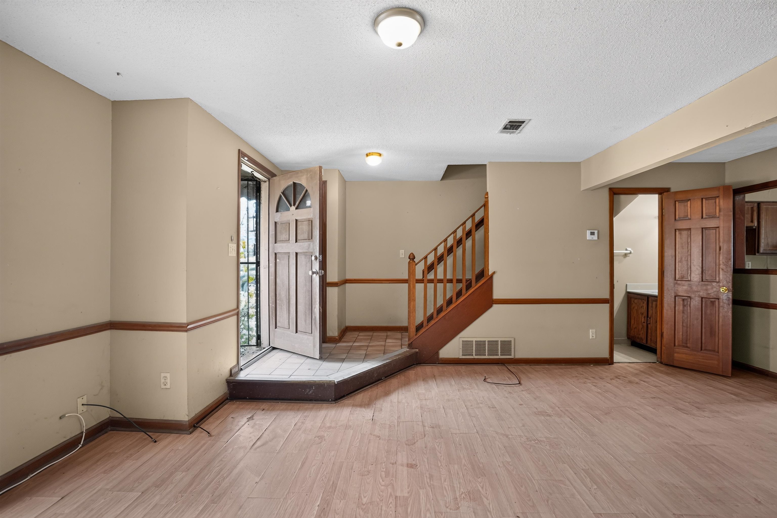 3700 Hyacinth Dr Property Photo 9