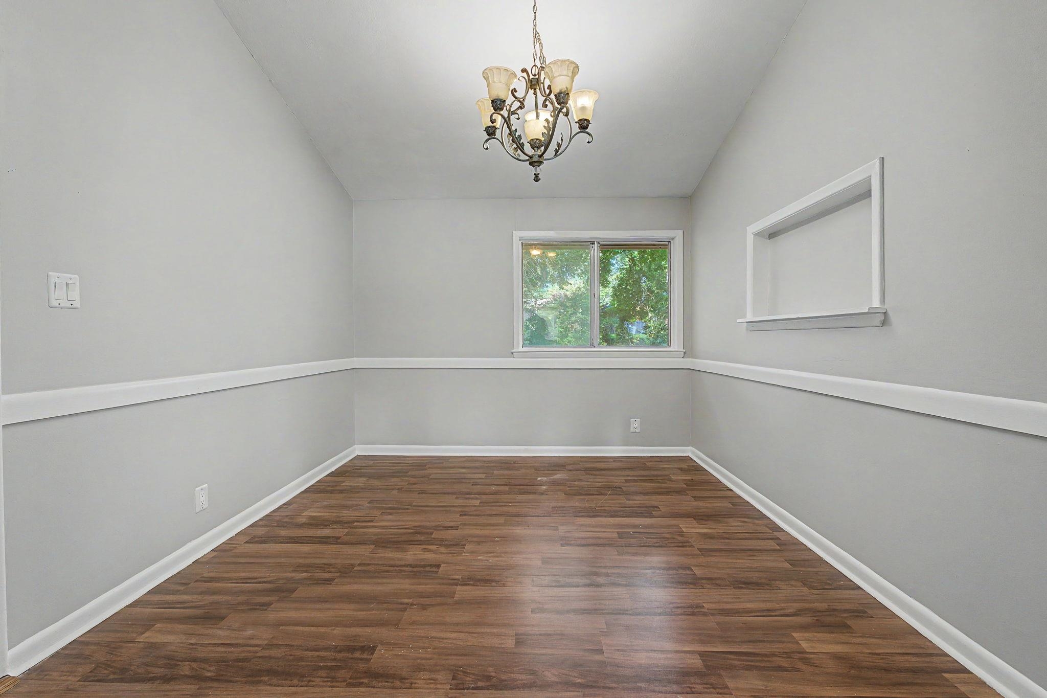 2603 Elmore Park Rd Property Photo 11