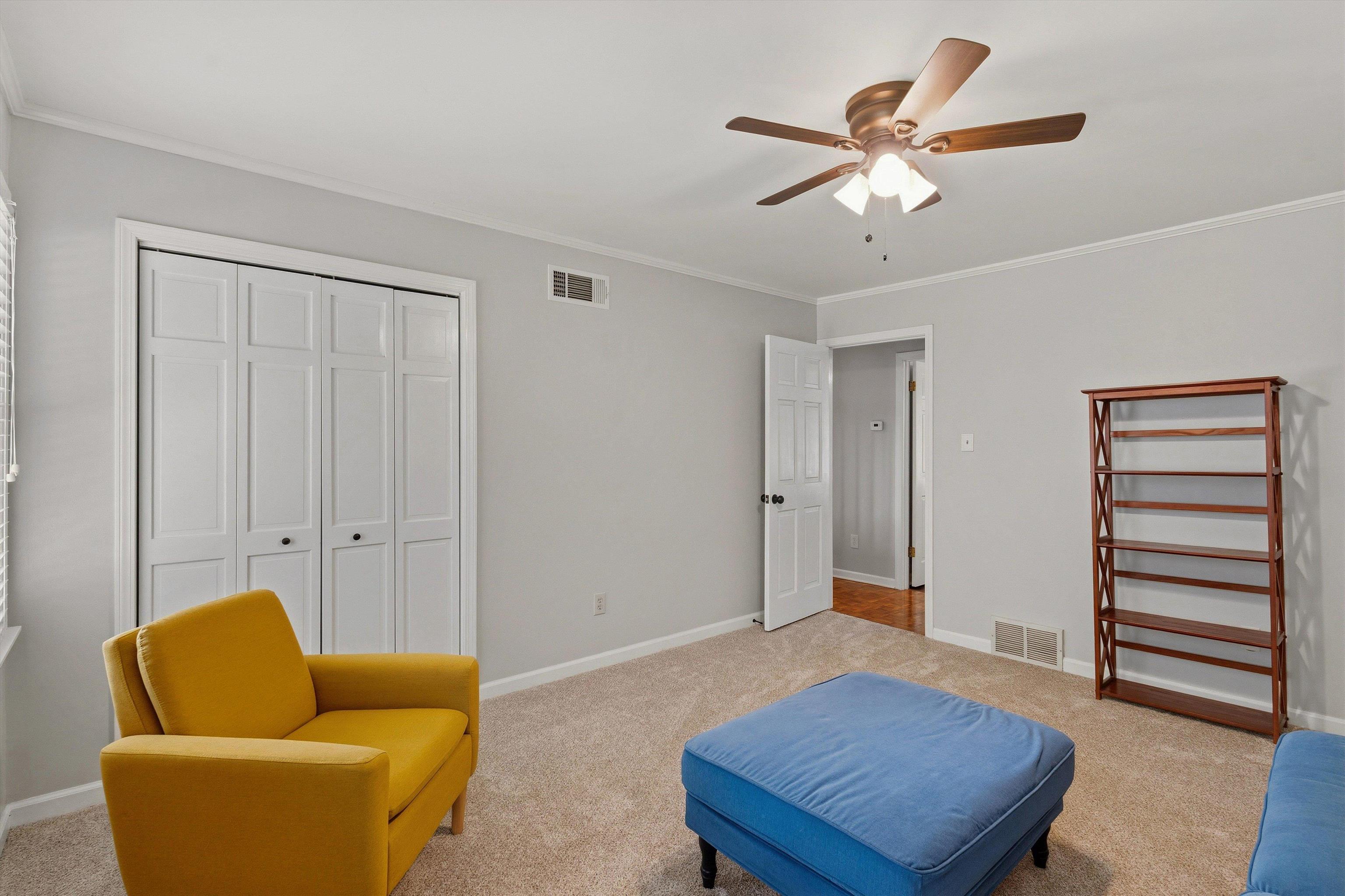 7472 Mill Run Dr Property Photo 34