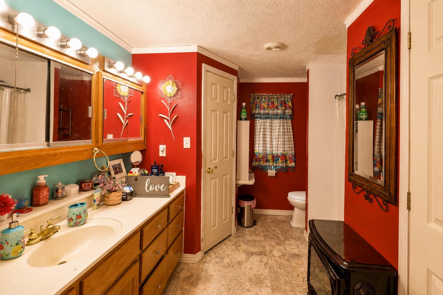 55 Micro Ln Property Photo 11