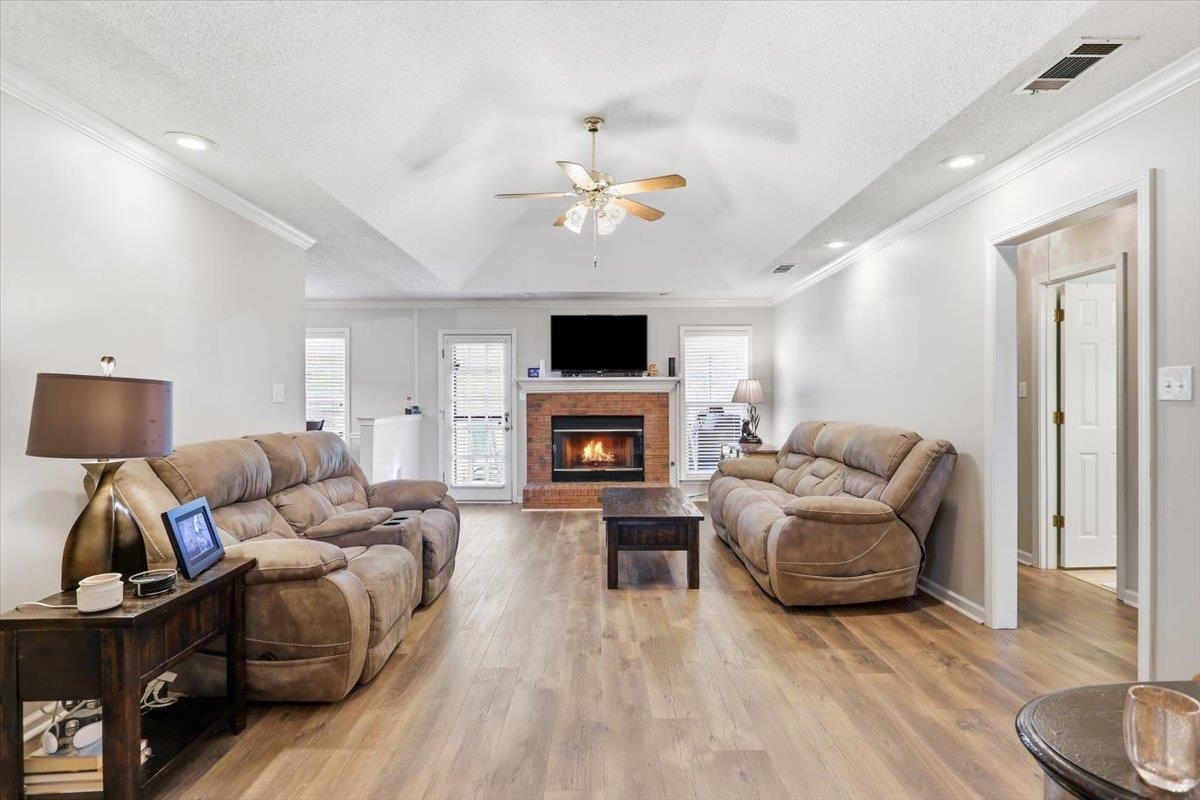 3970 Altruria Rd Property Photo 4