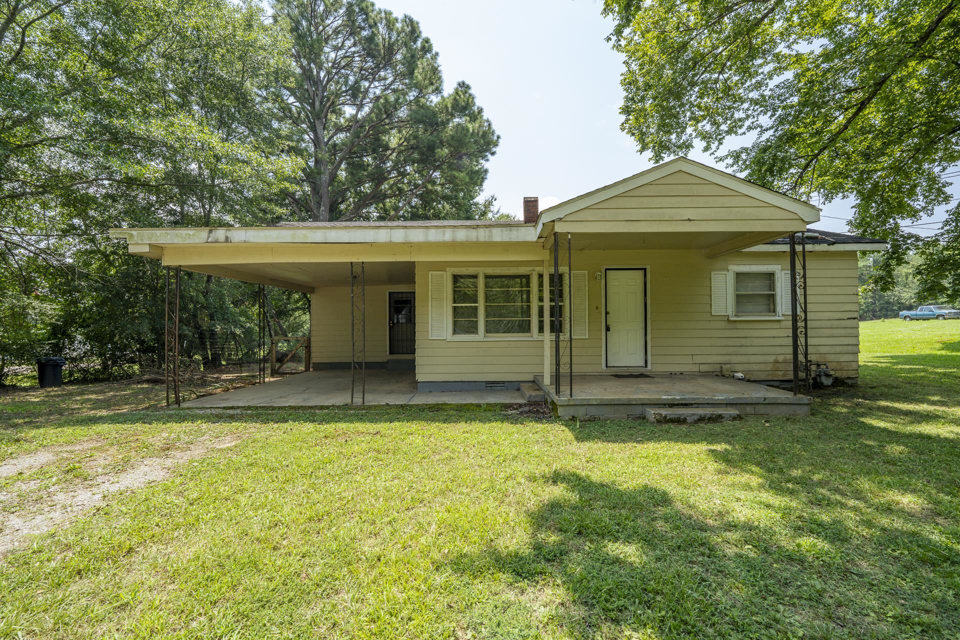 114 S Parkway Ave Property Photo 2