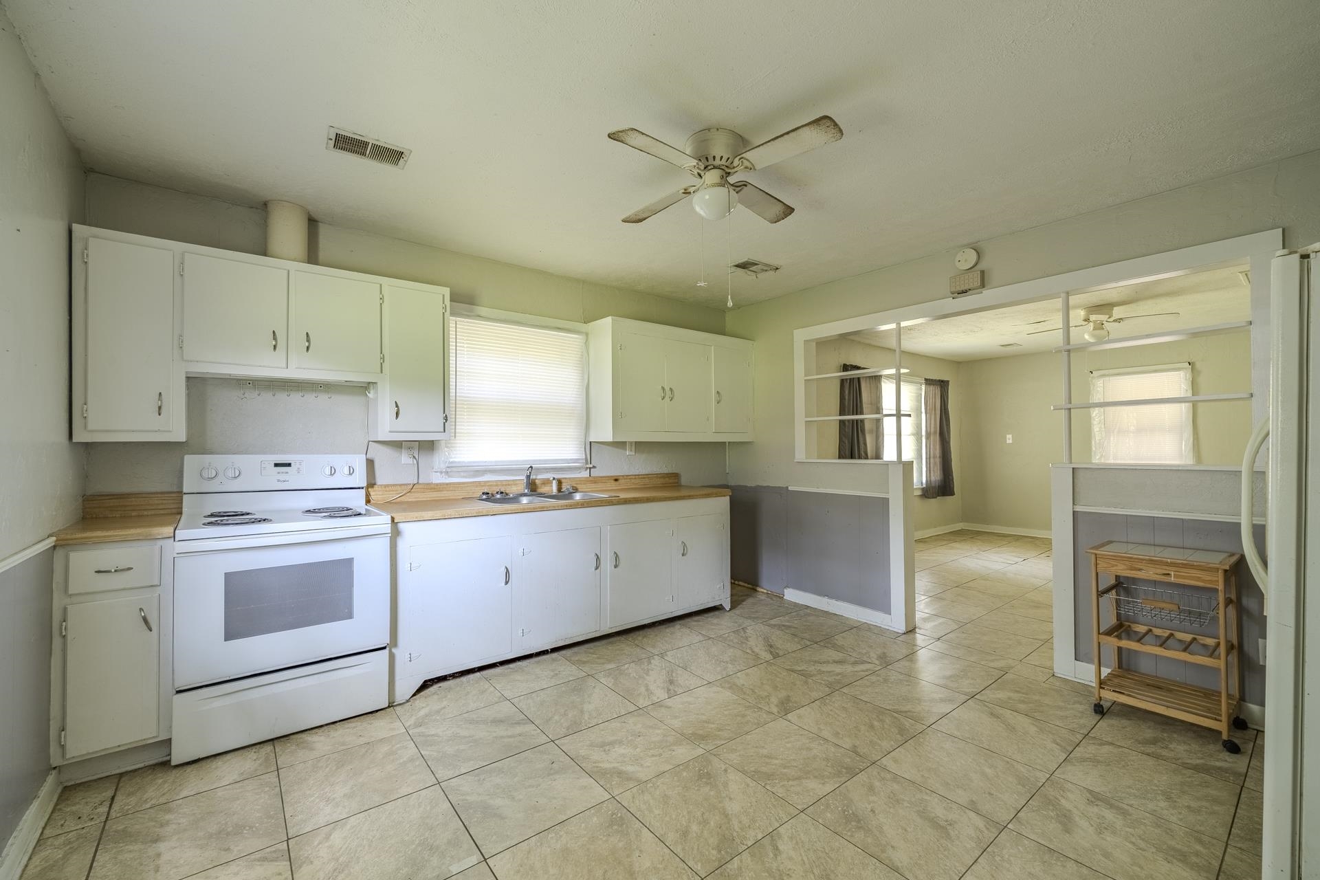 114 S Parkway Ave Property Photo 11