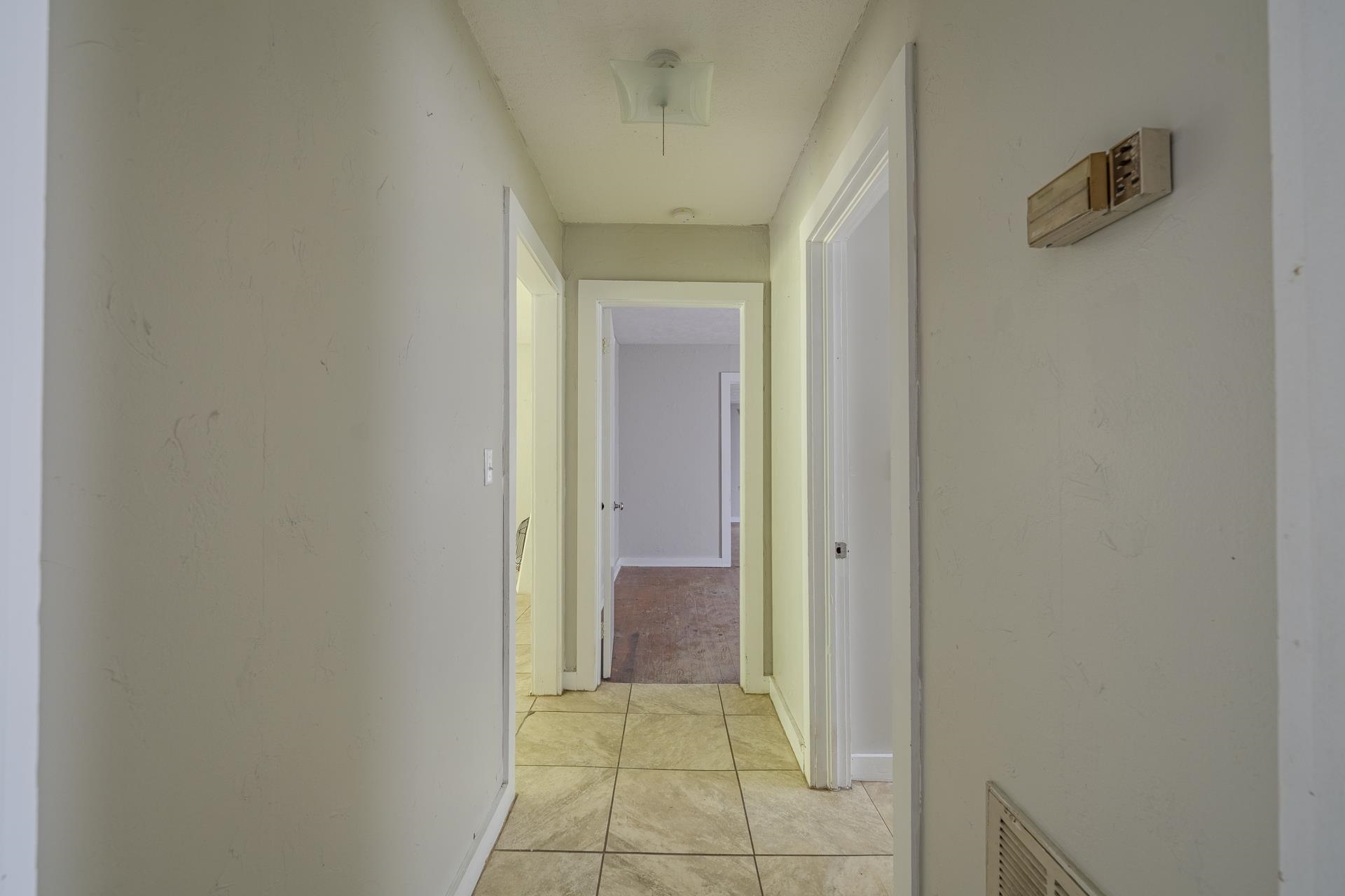 114 S Parkway Ave Property Photo 12