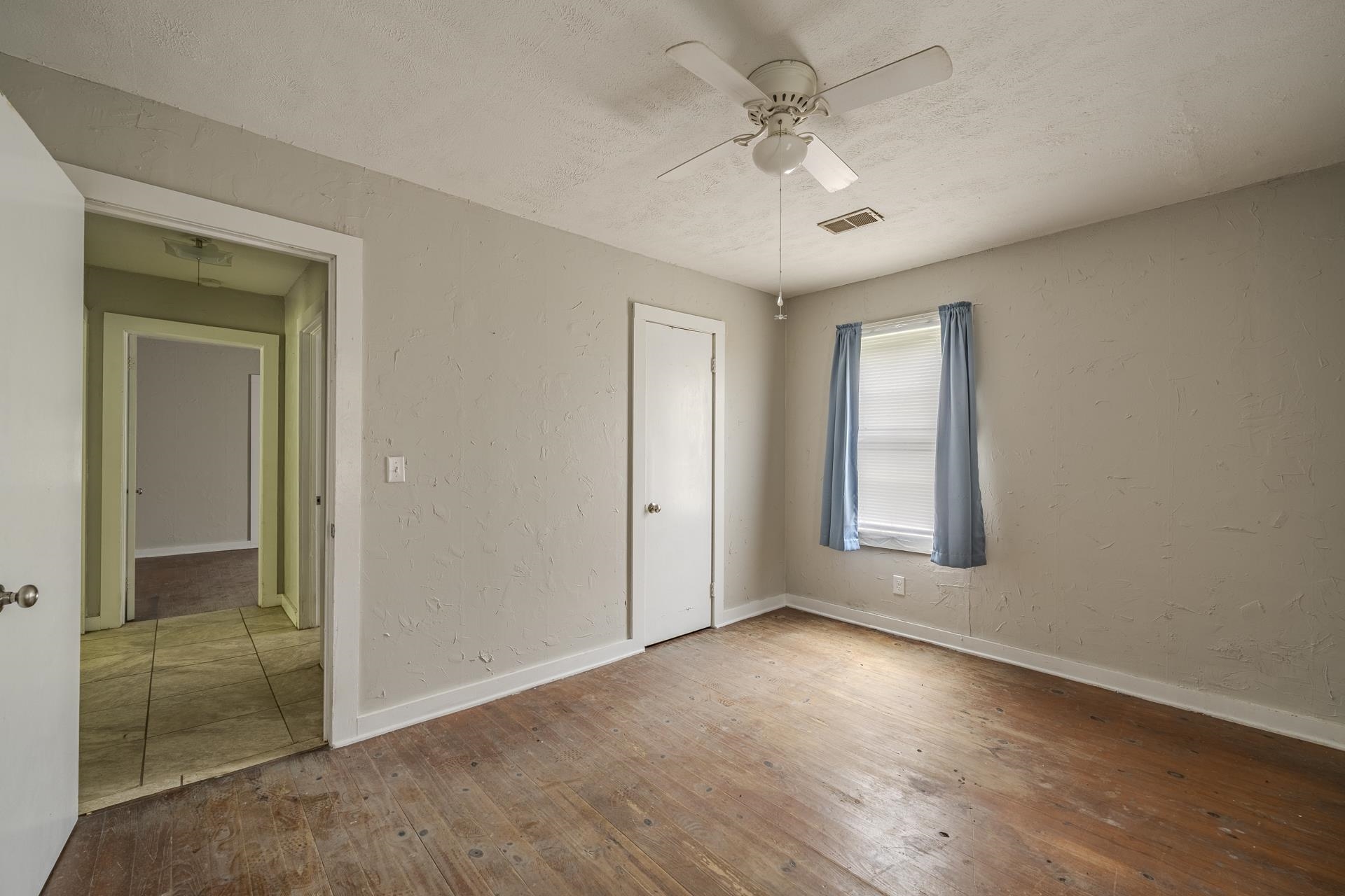 114 S Parkway Ave Property Photo 15