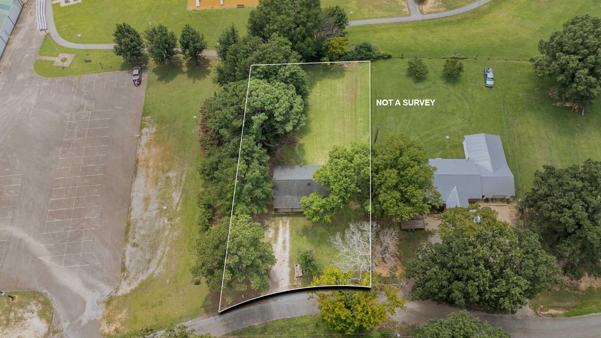 114 S Parkway Ave Property Photo 28