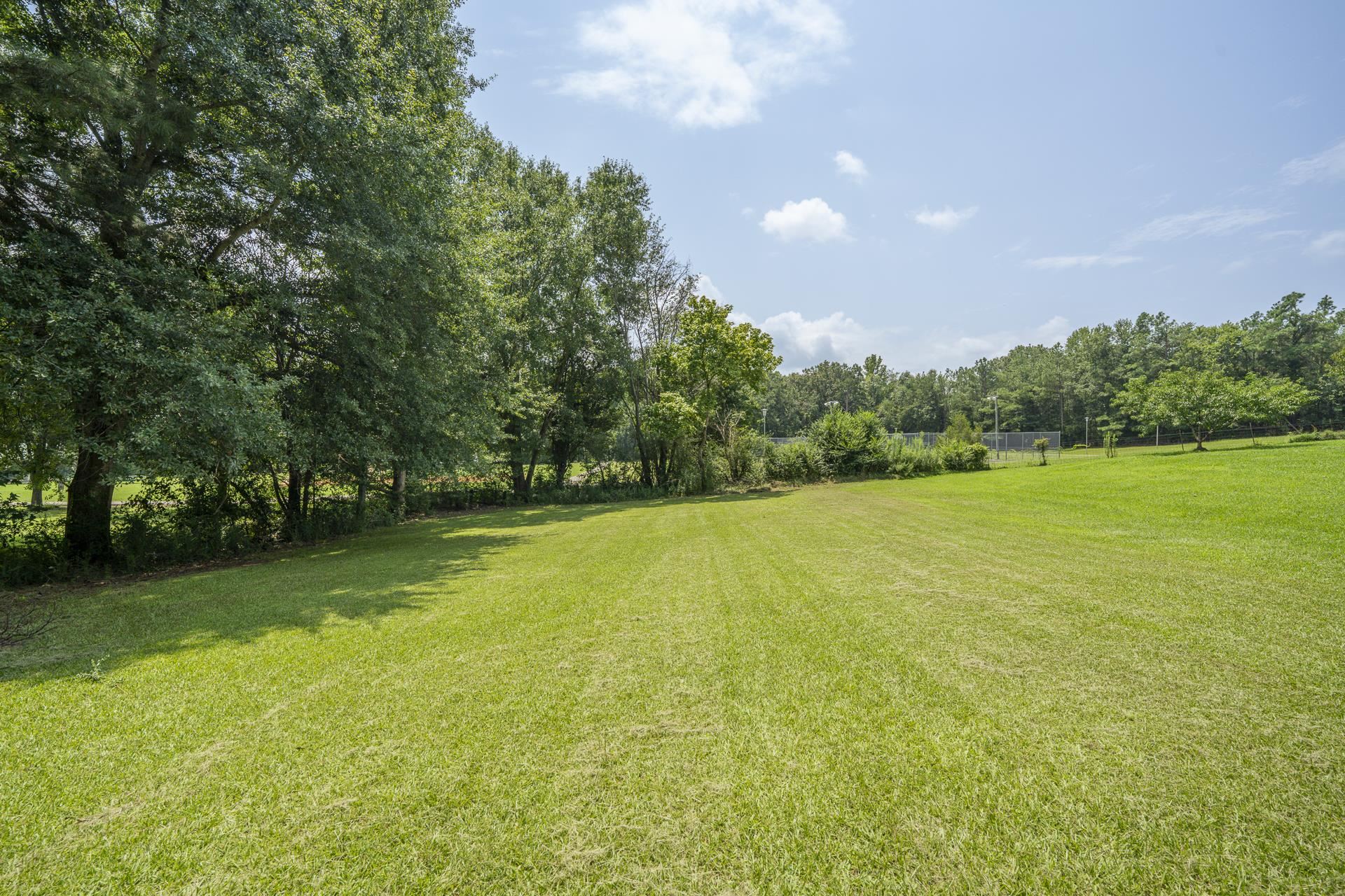 114 S Parkway Ave Property Photo 37
