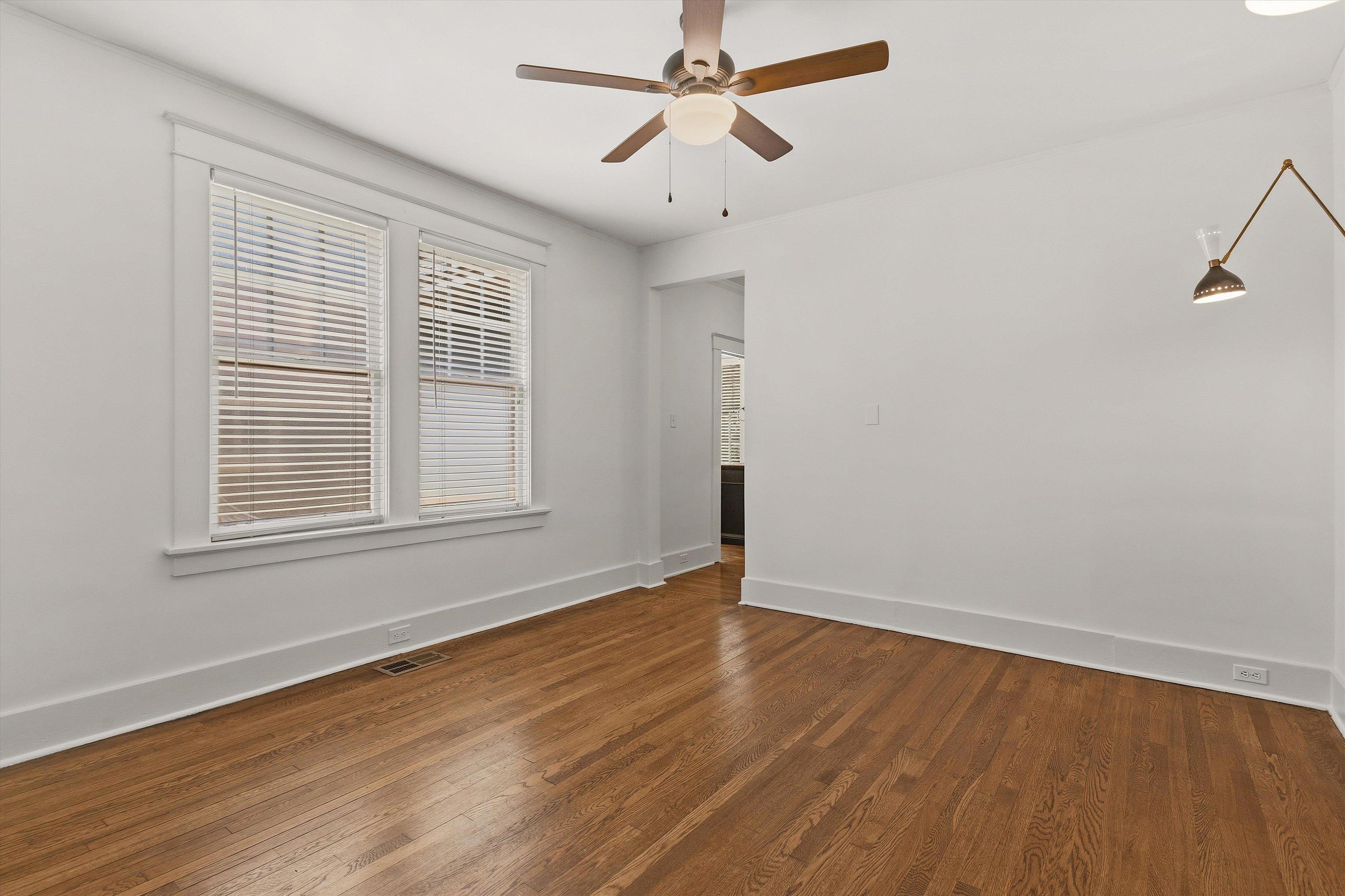 330 Hawthorne St Property Photo 10