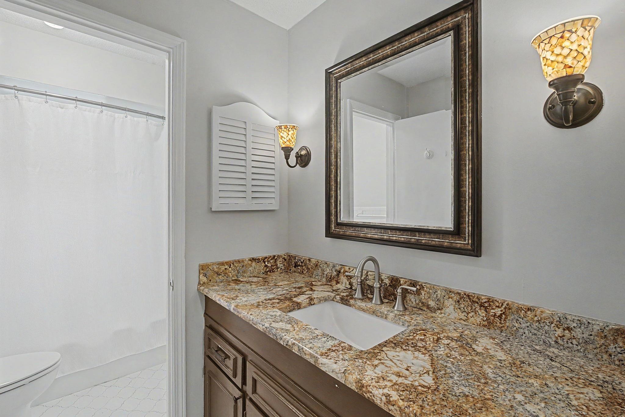 1410 Riverwood Cv Property Photo 21