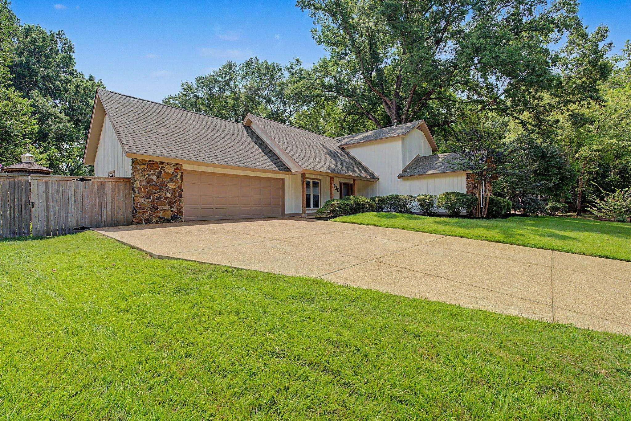 1410 Riverwood Cv Property Photo 36