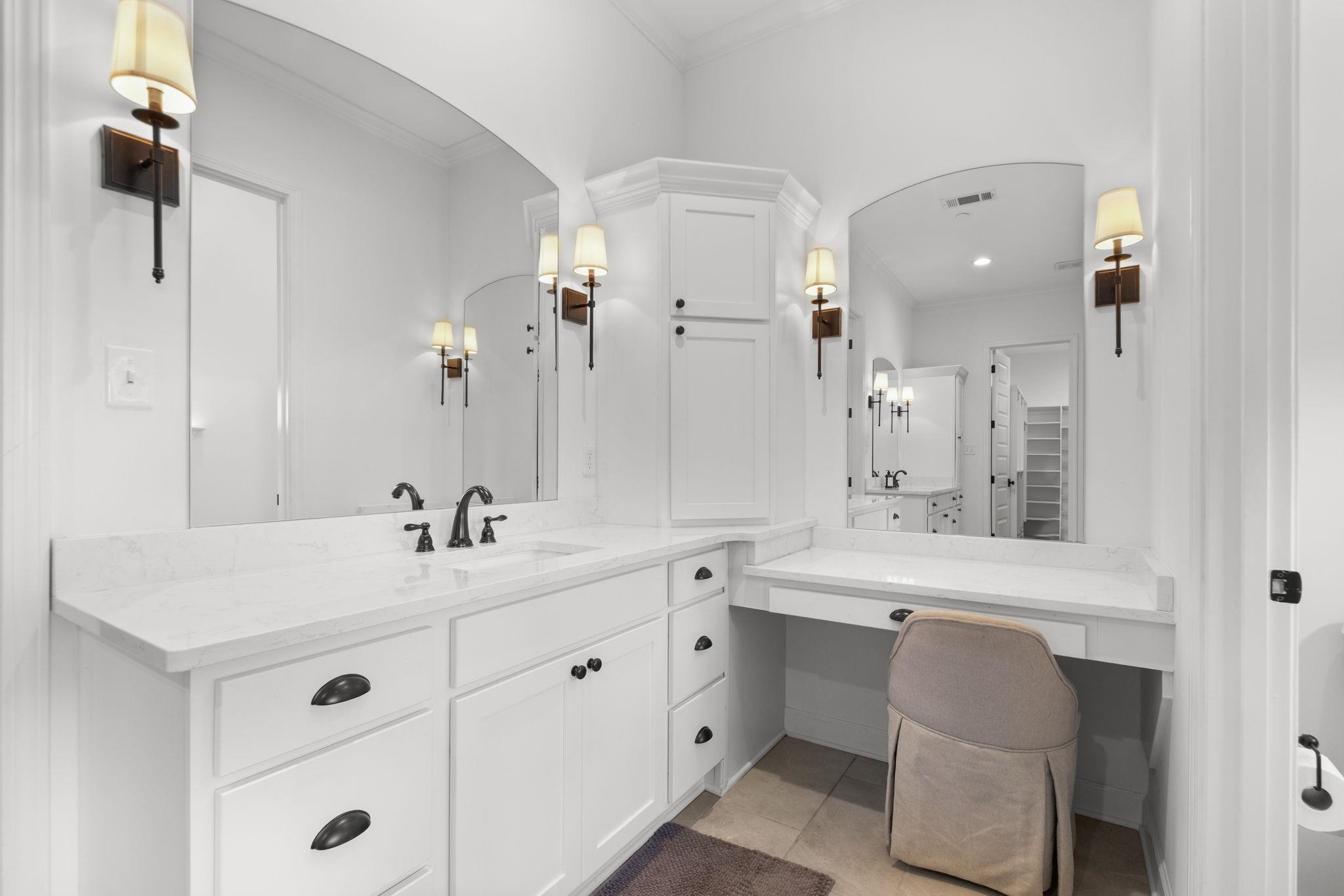 130 Grange St Property Photo 21