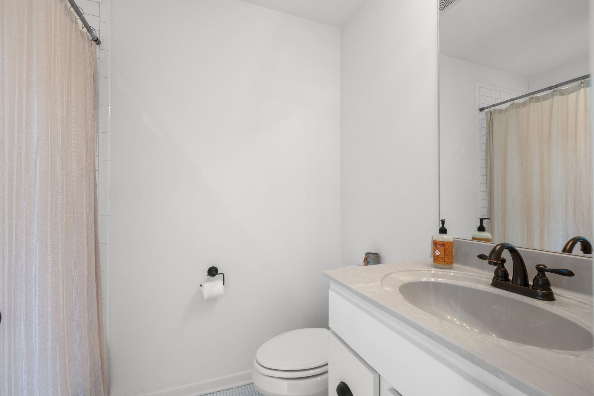 130 Grange St Property Photo 32
