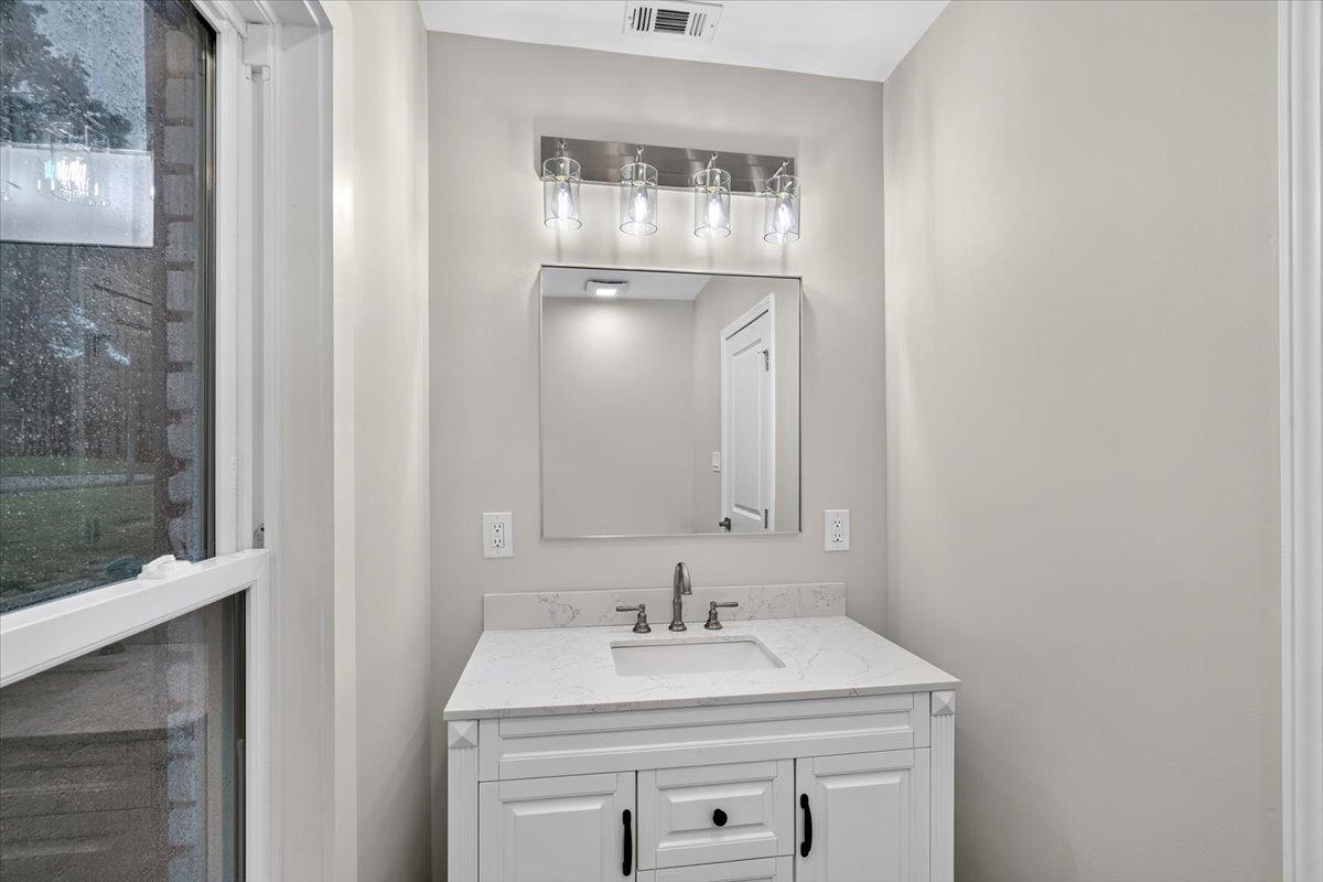5517 Sycamore Grove Ln Property Photo 18