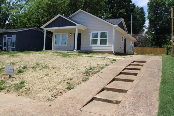 4231 Wanatah St Property Photo 4