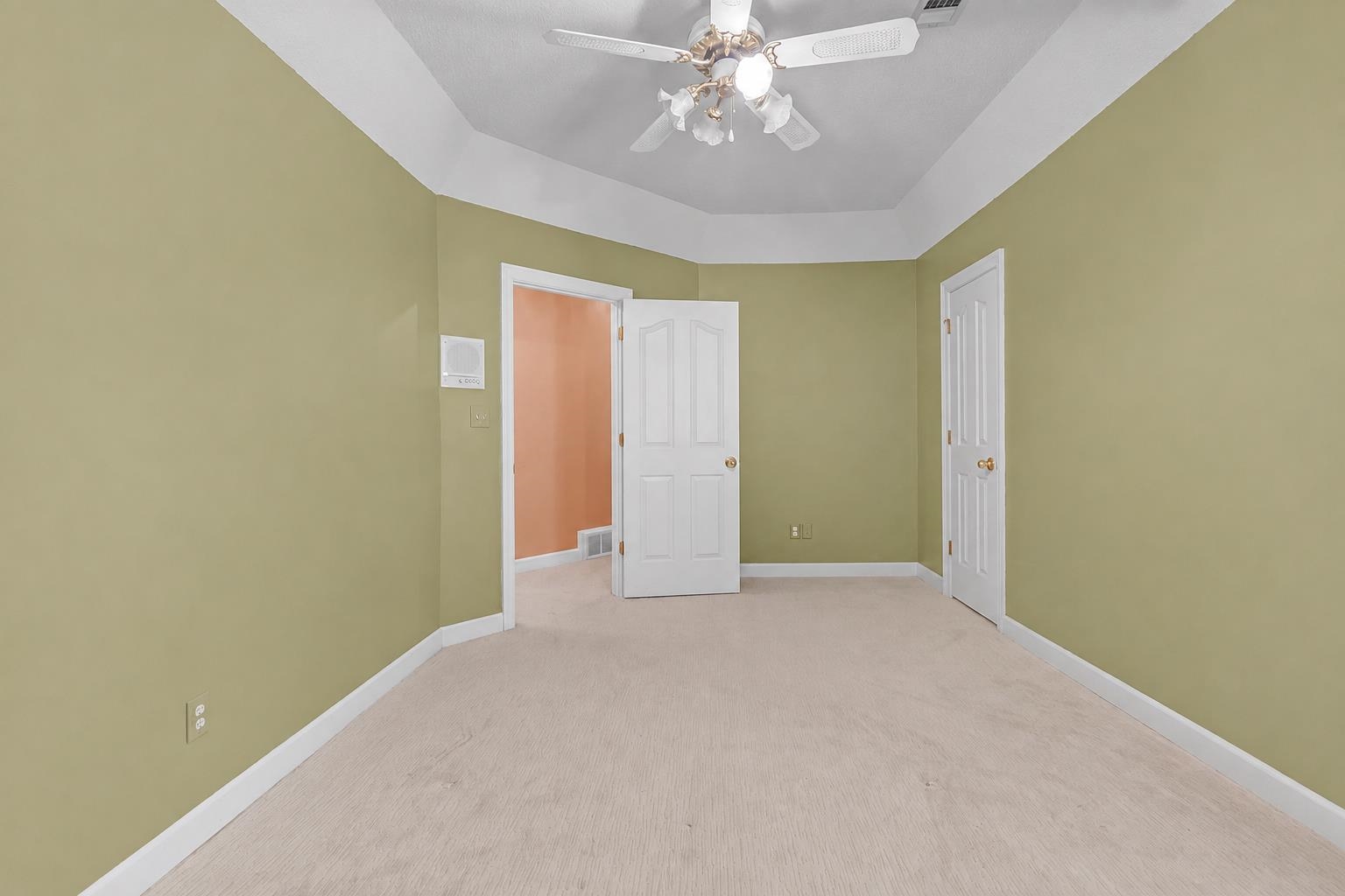 8953 Planters Woods Cv Property Photo 28