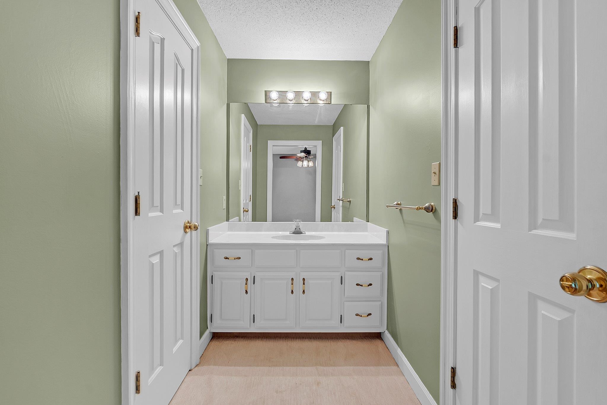 8953 Planters Woods Cv Property Photo 31