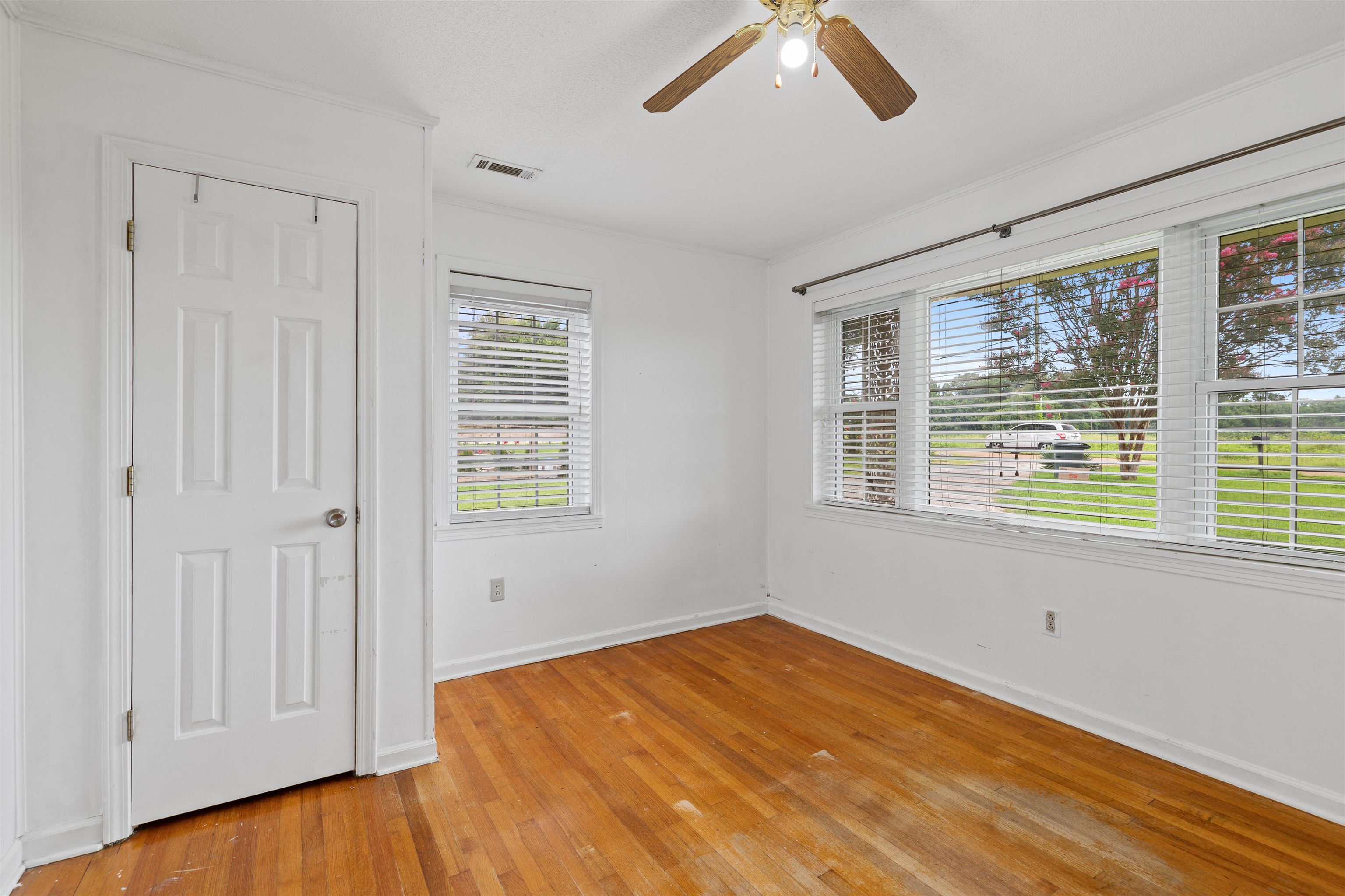 1115 Feathers Chapel Rd Property Photo 21