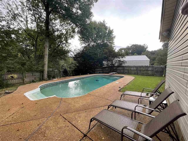 1115 Feathers Chapel Rd Property Photo 25