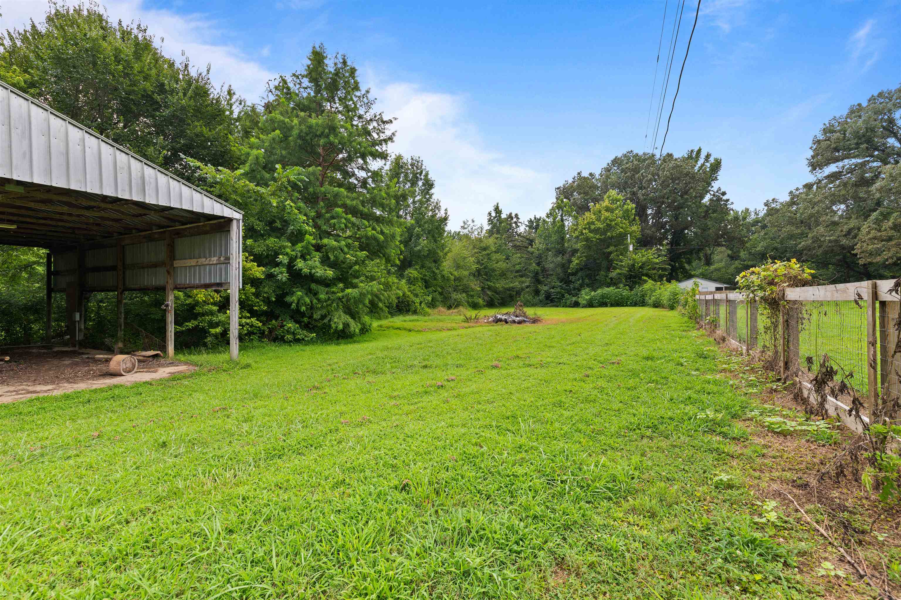 1115 Feathers Chapel Rd Property Photo 31