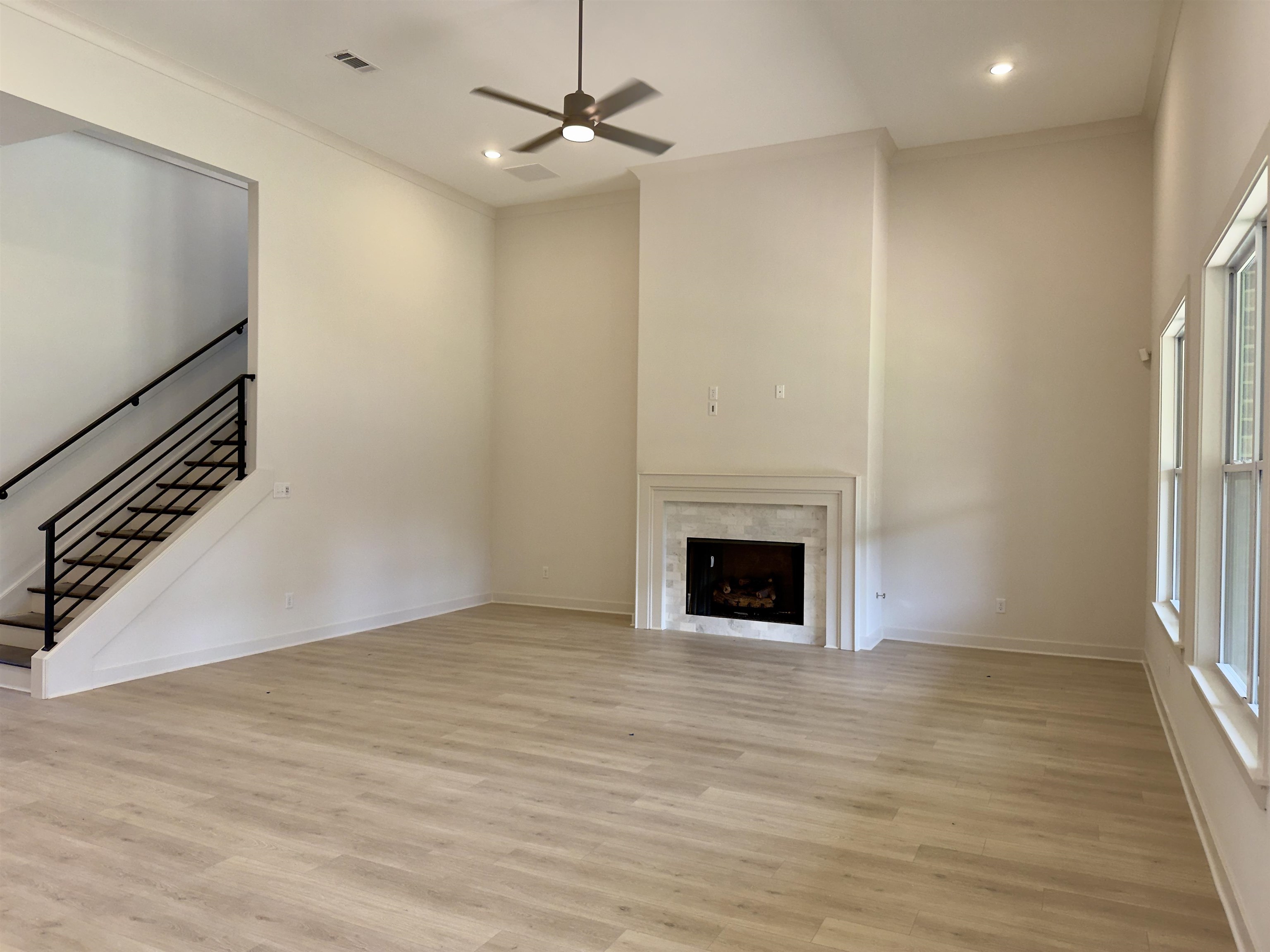 12735 Heather Mist Cv Property Photo 2