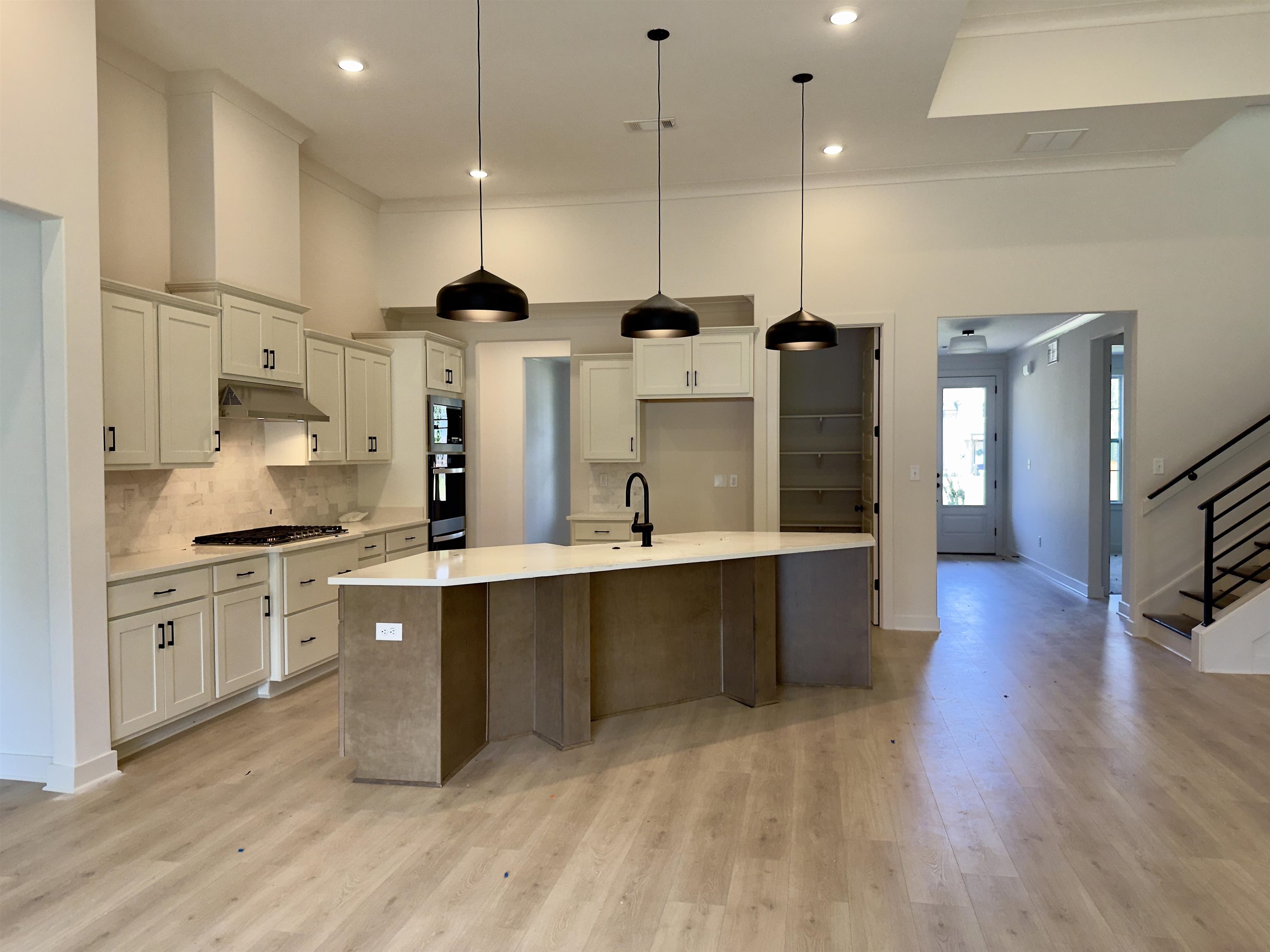 12735 Heather Mist Cv Property Photo 4