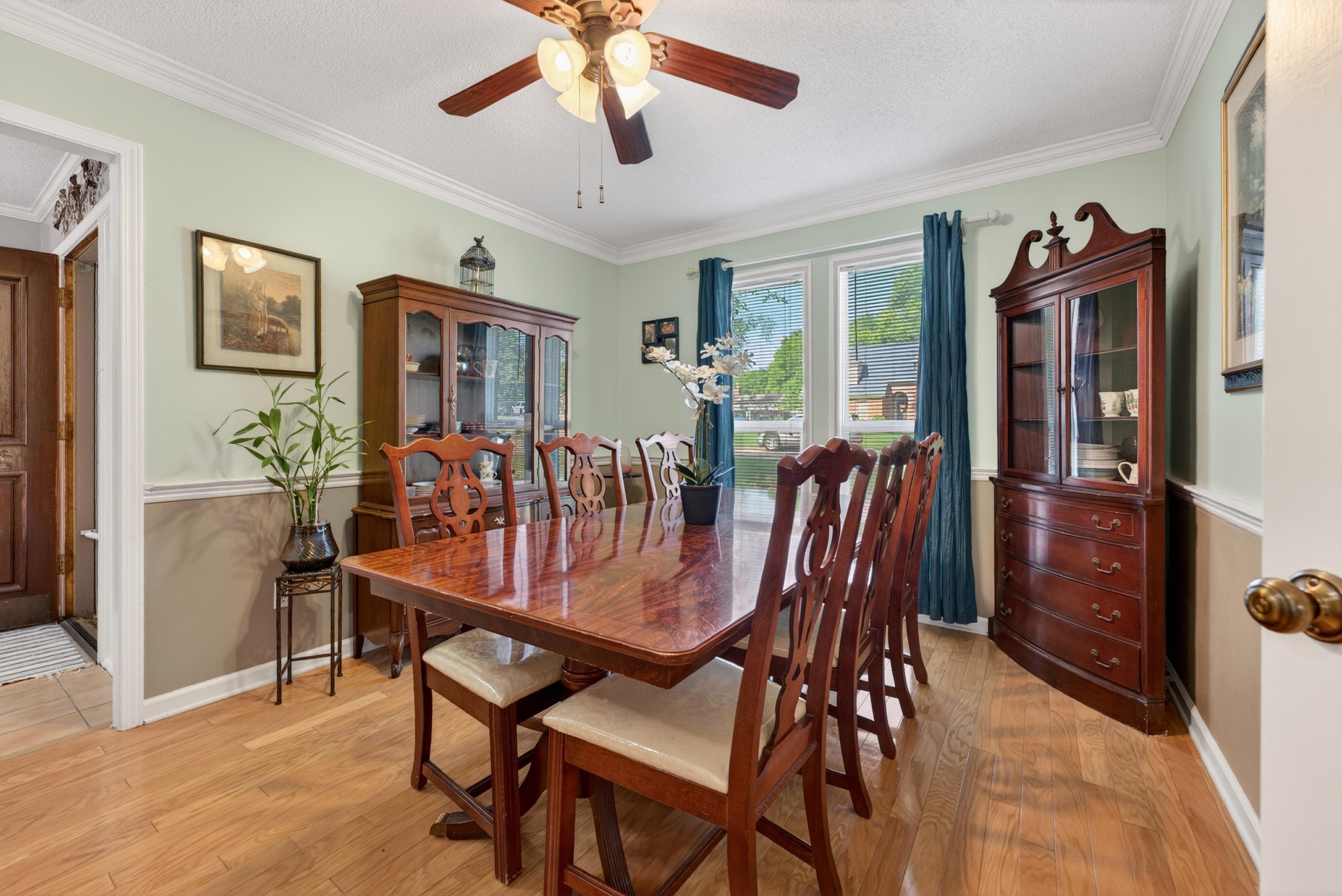 1028 Winleaf Dr Property Photo 11