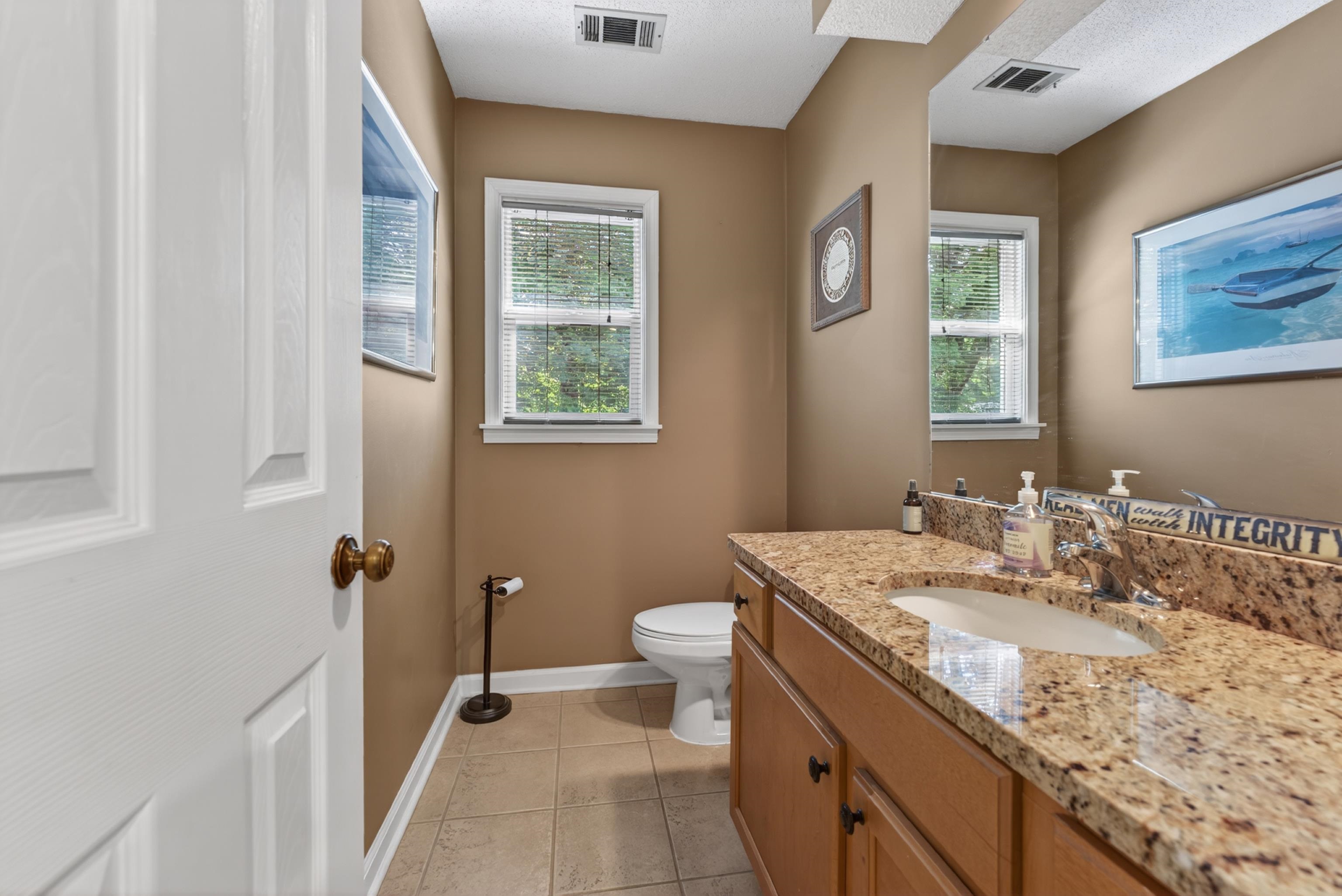 1028 Winleaf Dr Property Photo 13