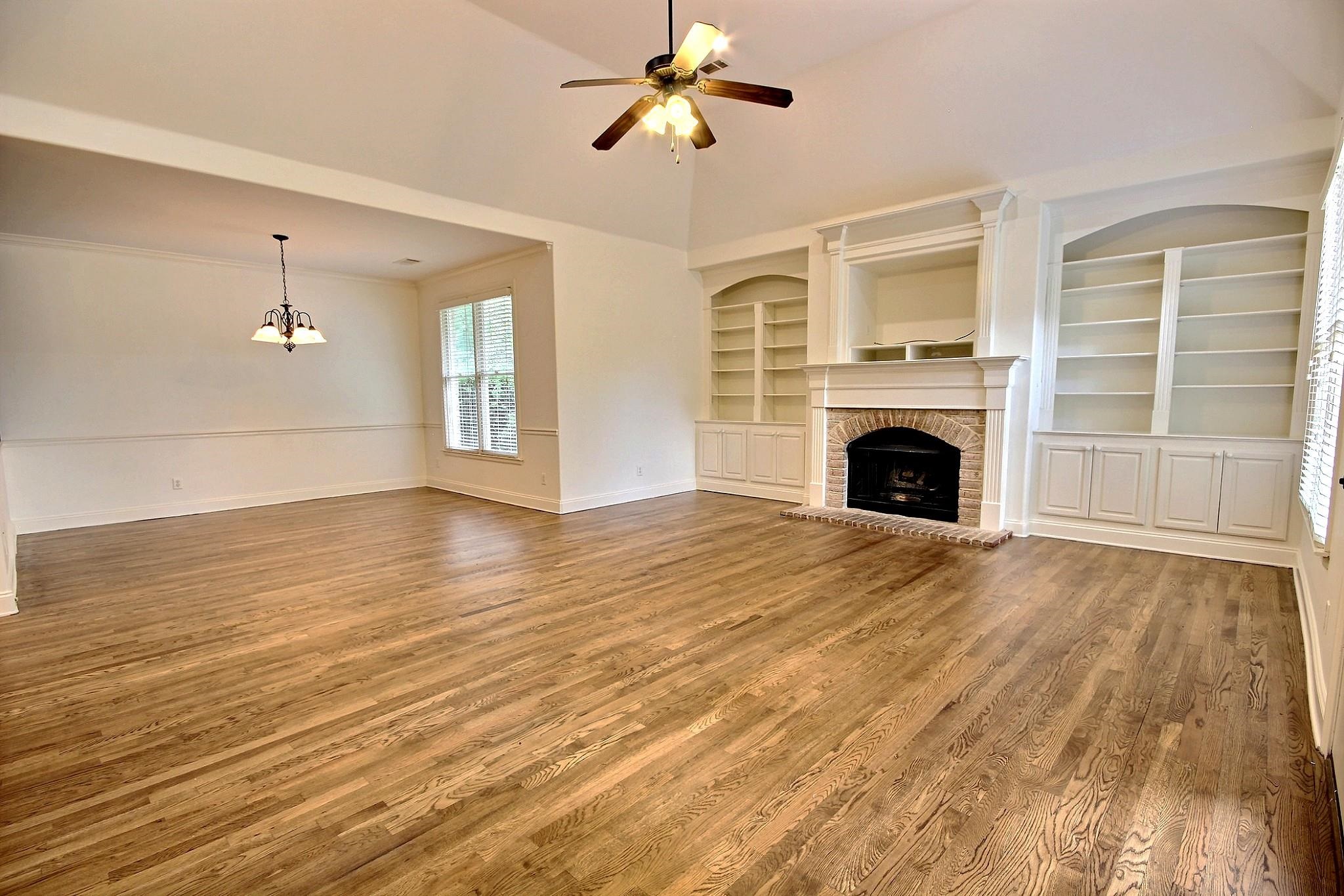 1581 Brackenshire Ln Property Photo 12