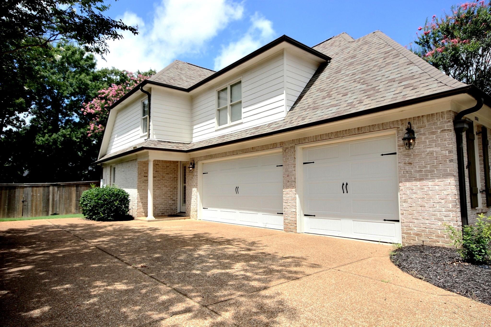 1581 Brackenshire Ln Property Photo 31