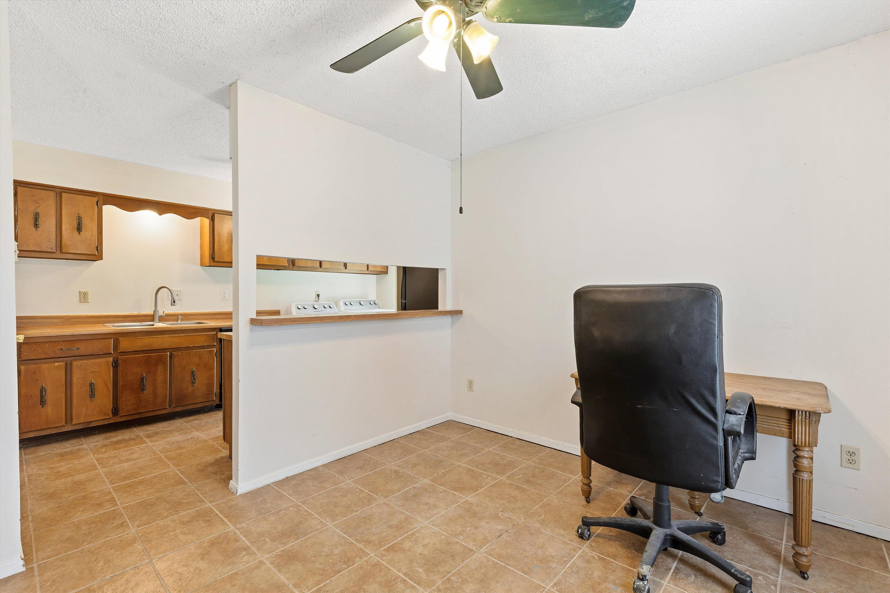 685 Mcwhirter Ave Property Photo 8
