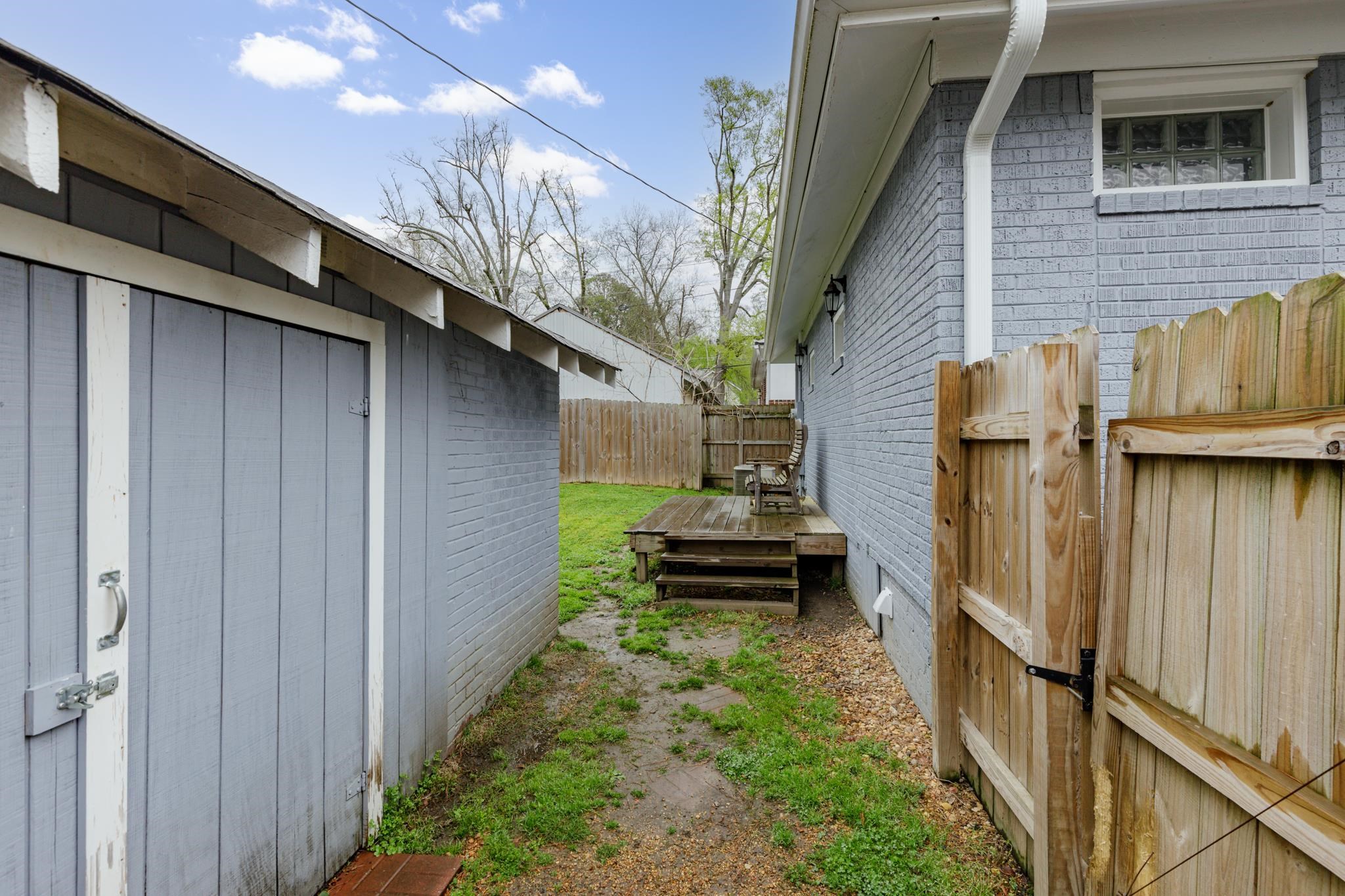 817 Main St Property Photo 28