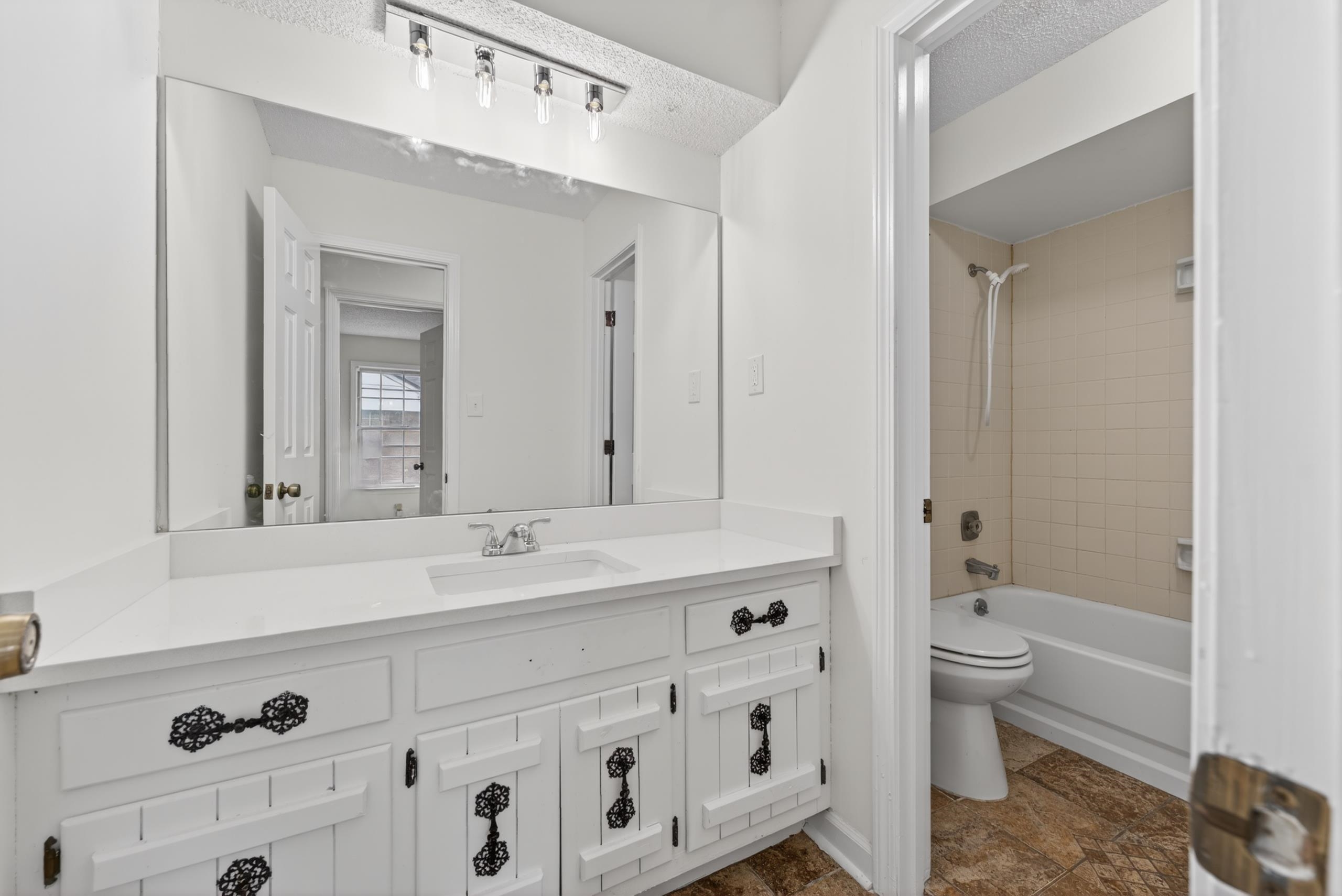 3754 Wind Valley Dr Property Photo 13