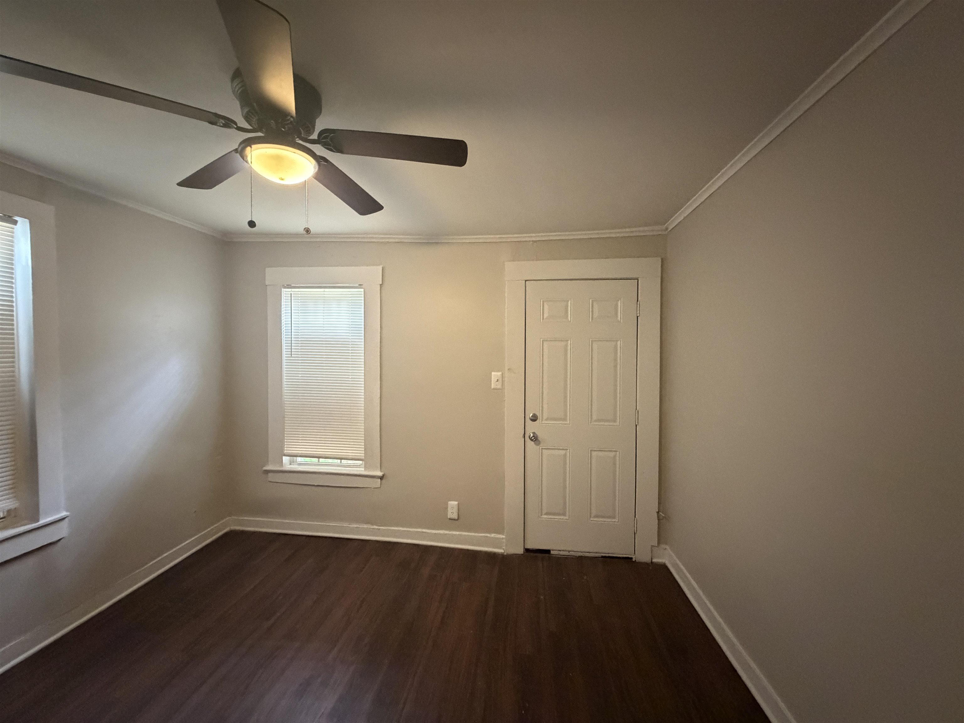 2074 Lowell Ave Property Photo 5